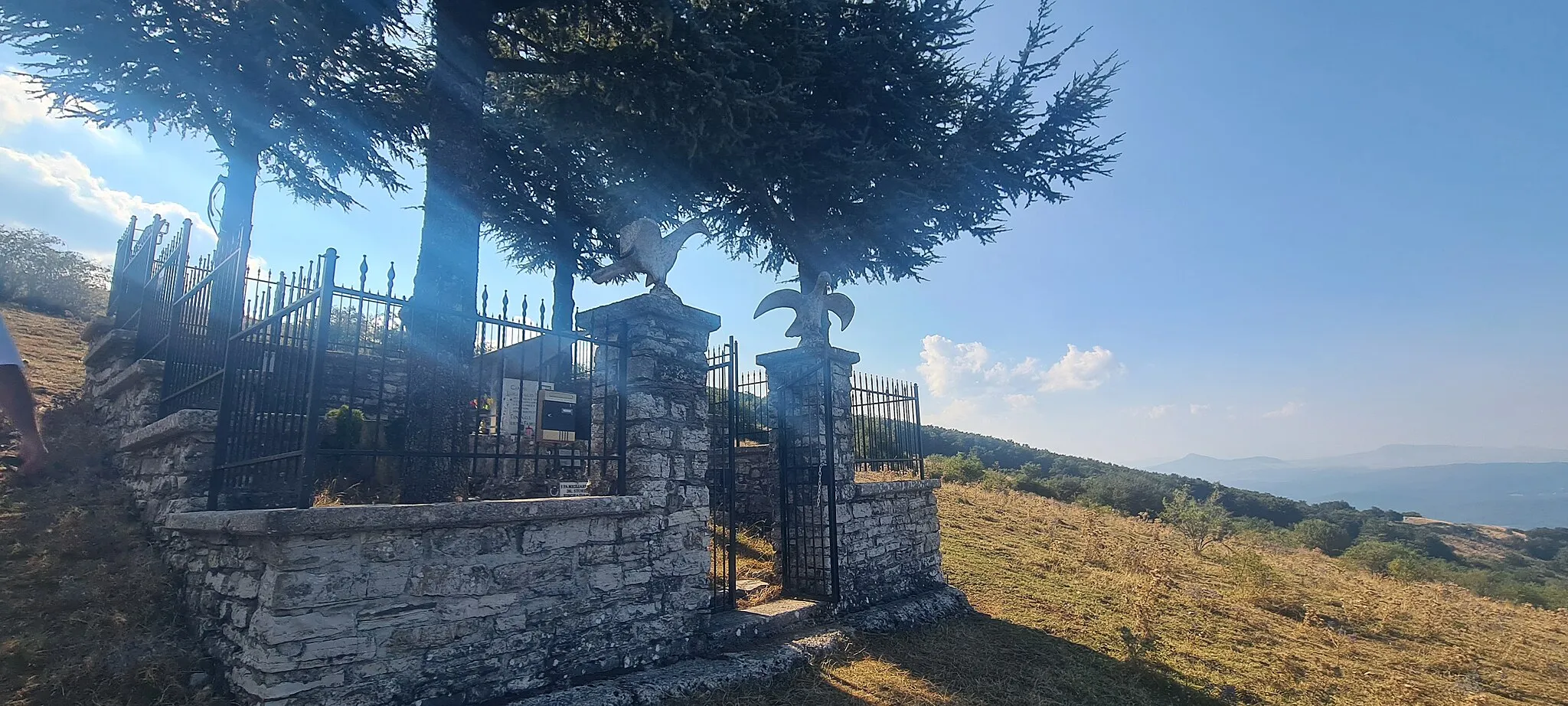 Photo showing: mausoleo