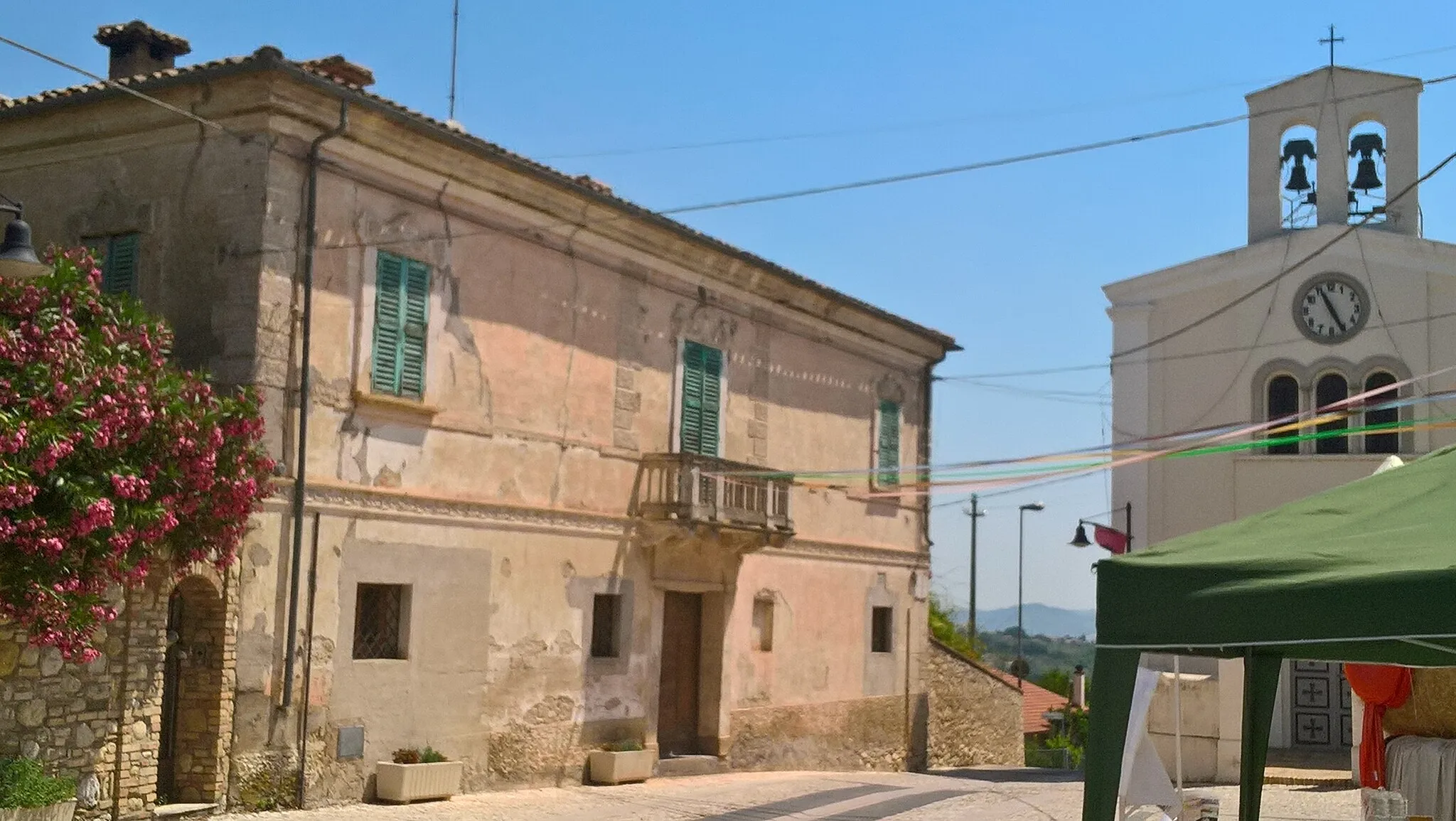 Photo showing: Palazzo signorile in Via Italia