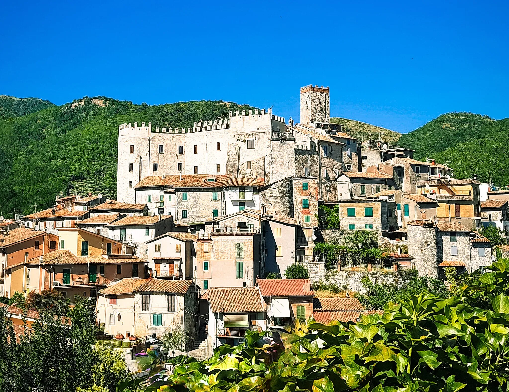 Photo showing: Cineto Romano, Orsini family Castle.