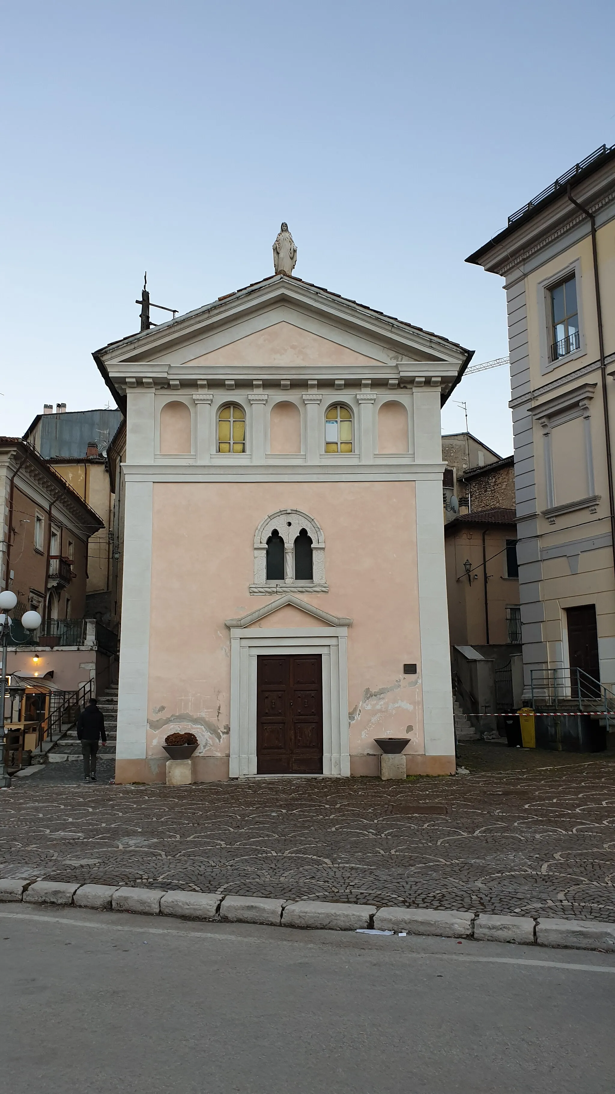 Photo showing: Chiesa di San Michele Arcangelo (Rocca di Mezzo)