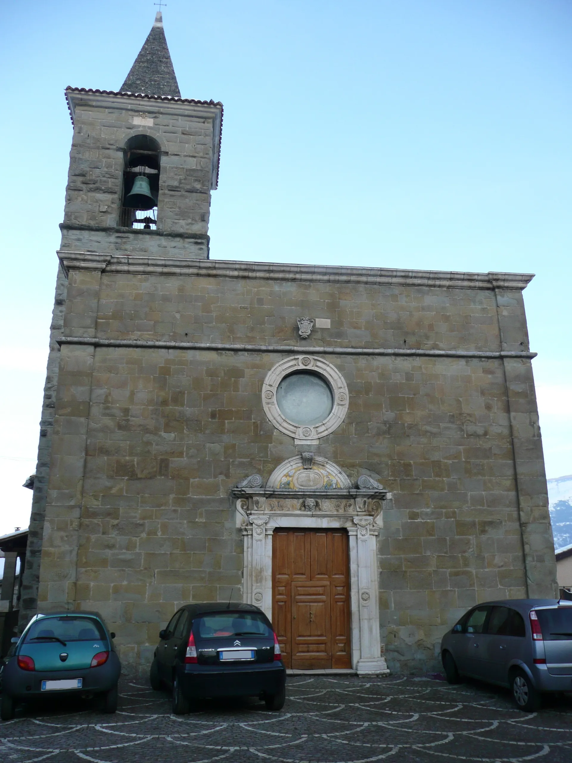 Photo showing: Chiesa dei Santi Pietro e Paolo - Fano Adriano - Teramo
