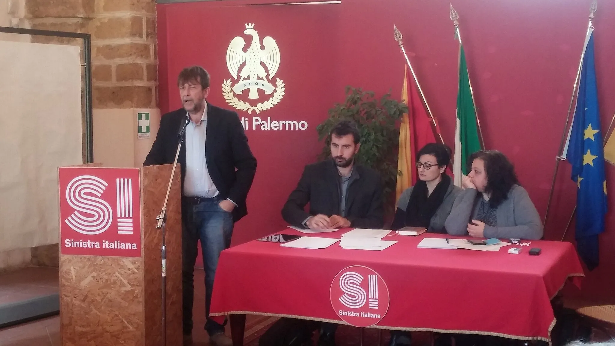 Photo showing: Luca Casarini interviene al primo Congresso territoriale di Sinistra Italiana a Palermo