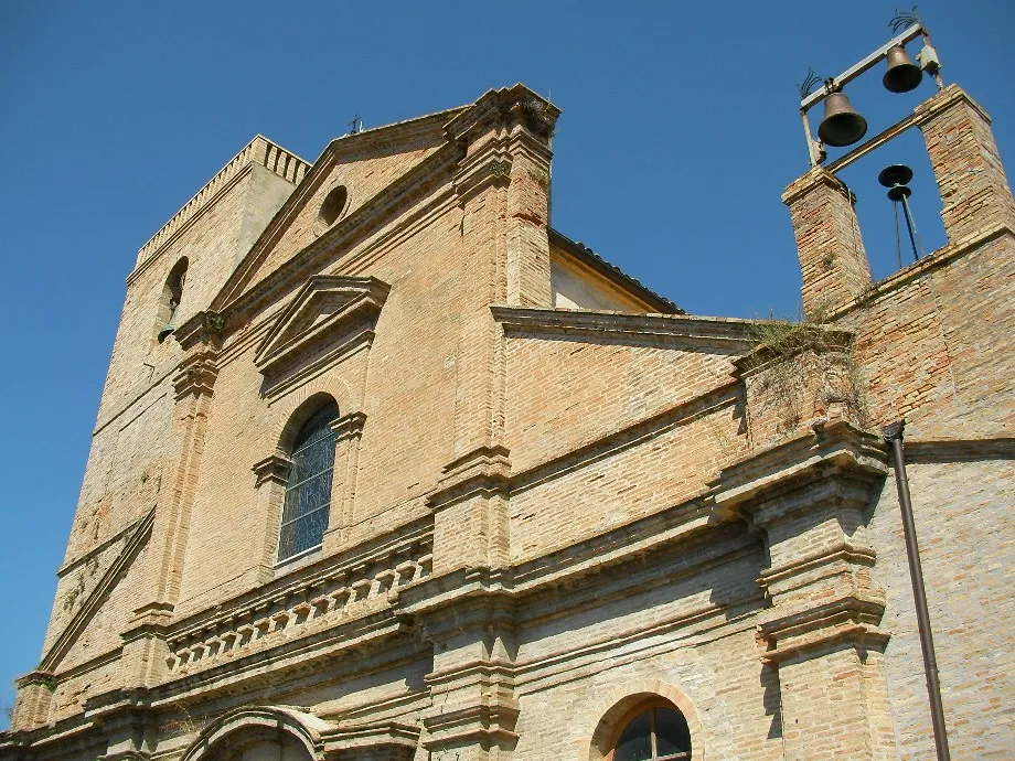 Photo showing: The church of St. Salvatore in Torino di Sangro