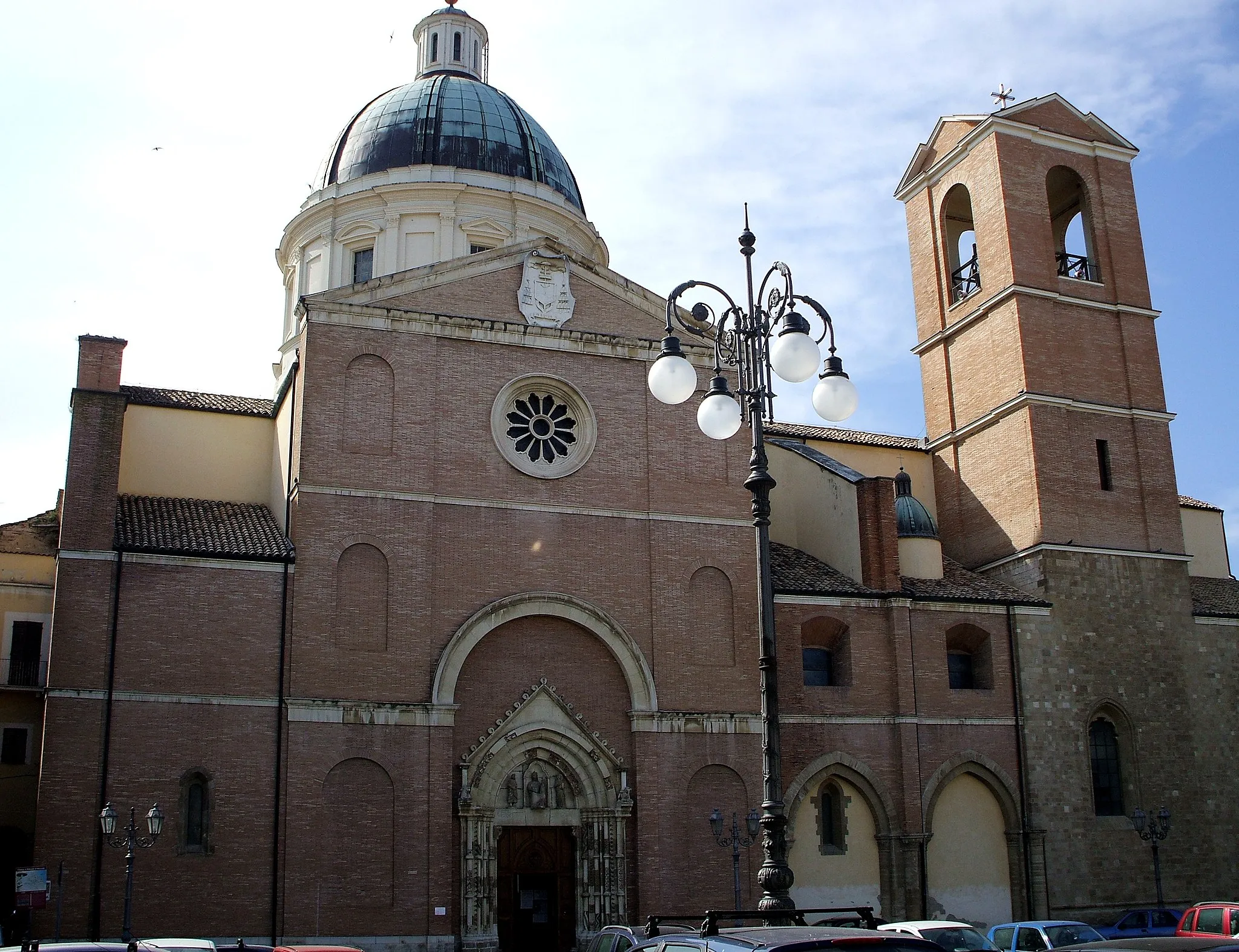 Photo showing: Foto della Basilica di San Tommaso Apostolo - Ortona (CH)