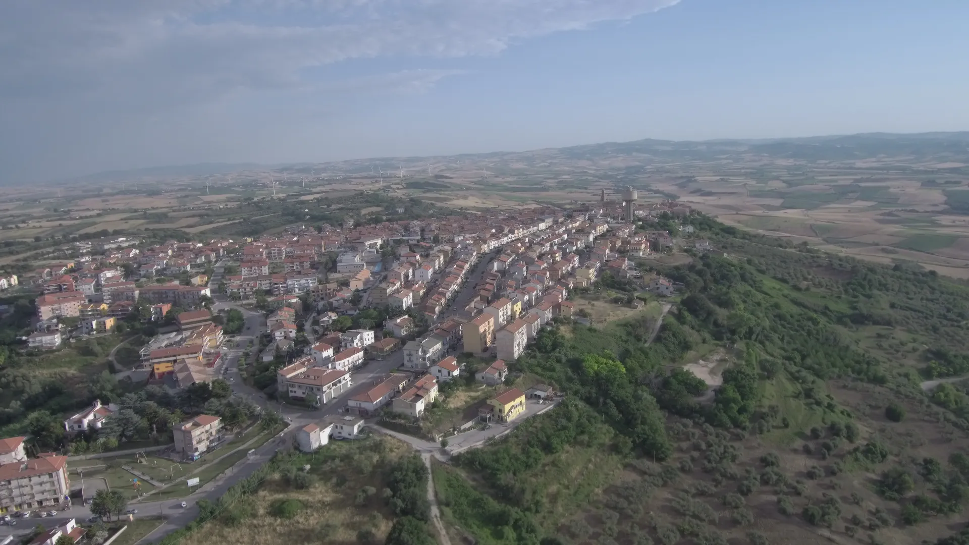 Photo showing: San Martino in Pensilis fotografada desde um drone. Foto de Siloé Mascolo.