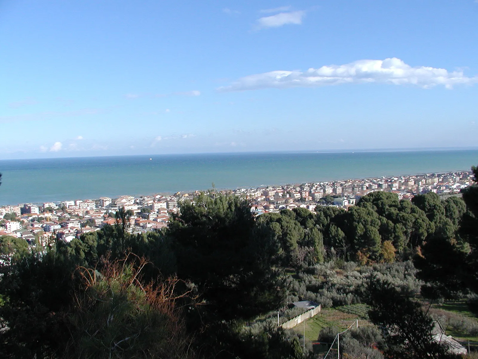 Photo showing: Francavilla al Mare vom Berg aus gesehen