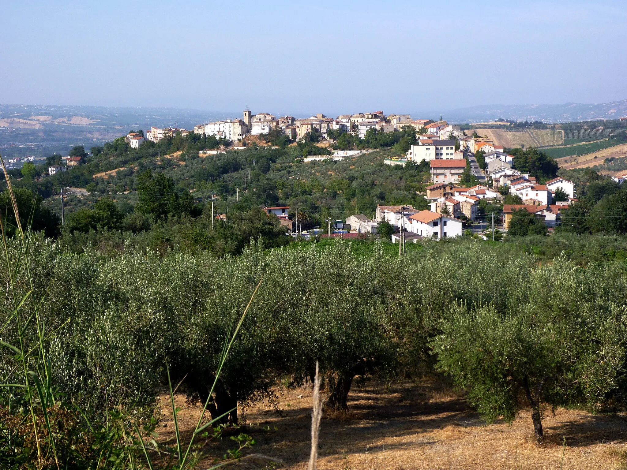 Photo showing: Veduta di Perano, Chieti.