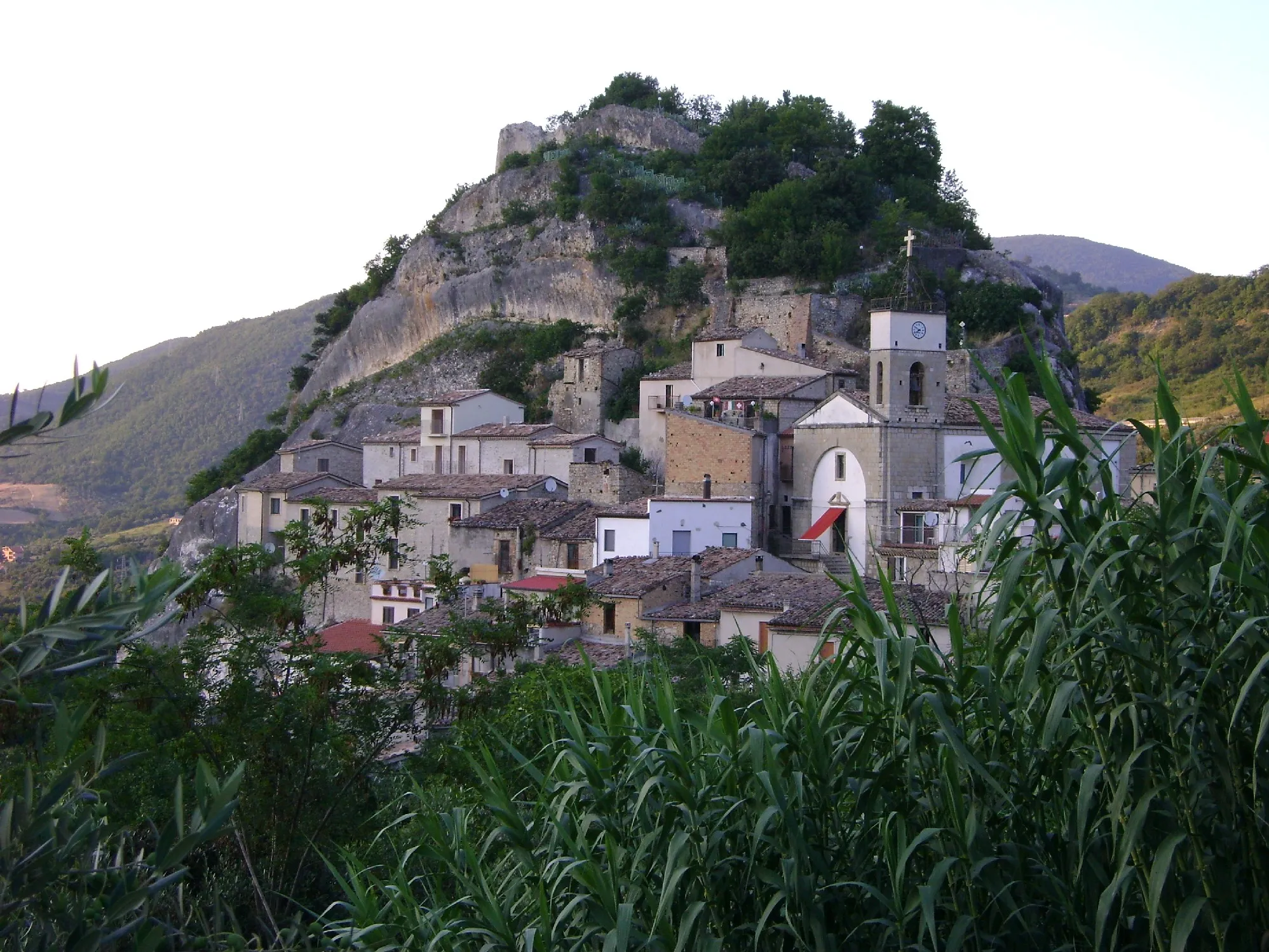 Photo showing: View of Pietraferrazzana, province of Chieti, Italy