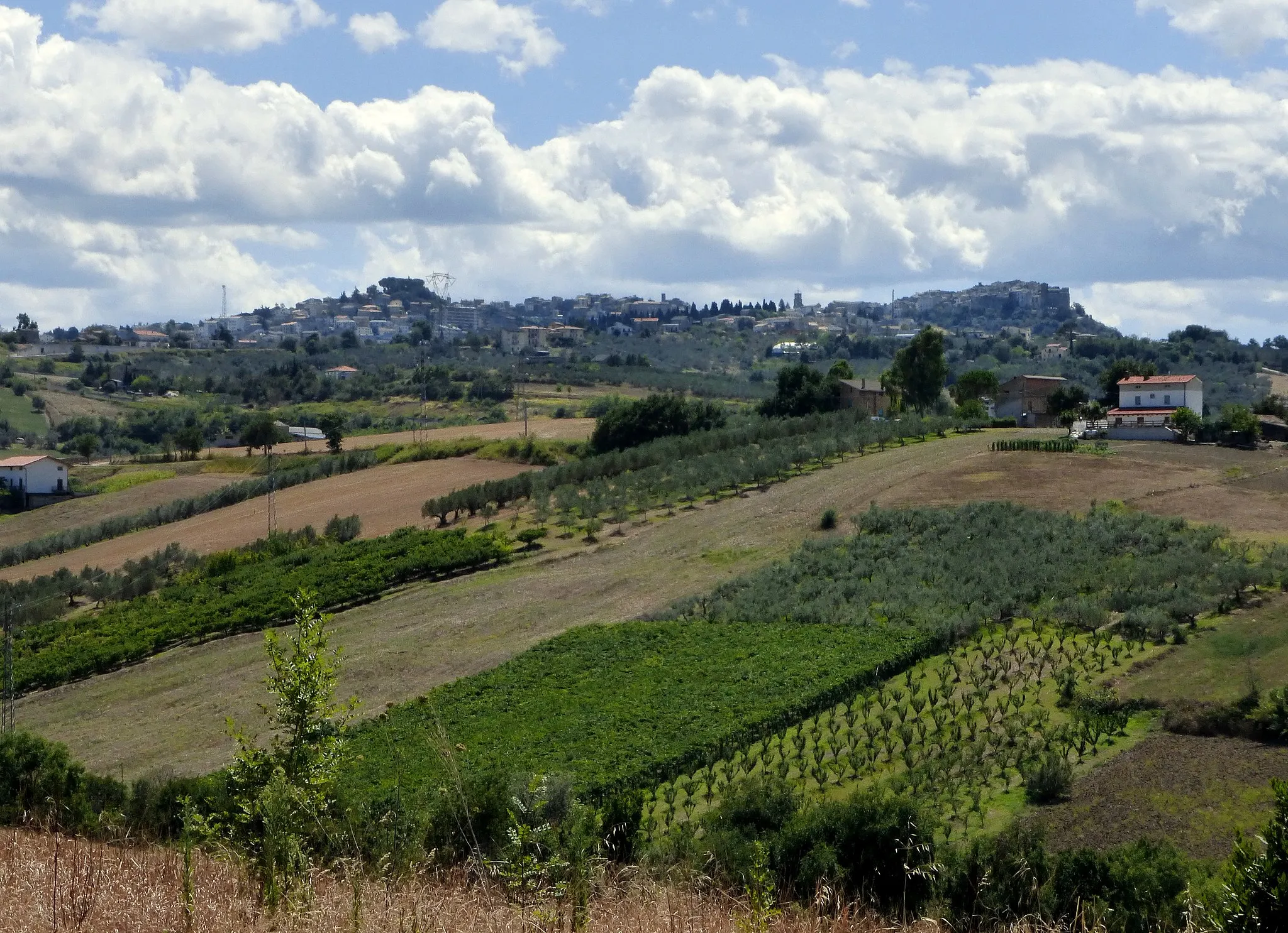 Photo showing: Veduta di Atessa, Chieti.