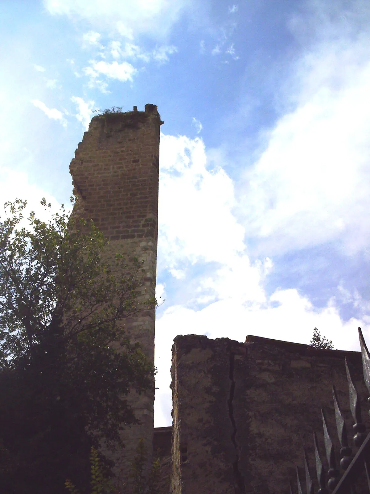 Photo showing: Rudere di castello di Anversa degli Abruzzi