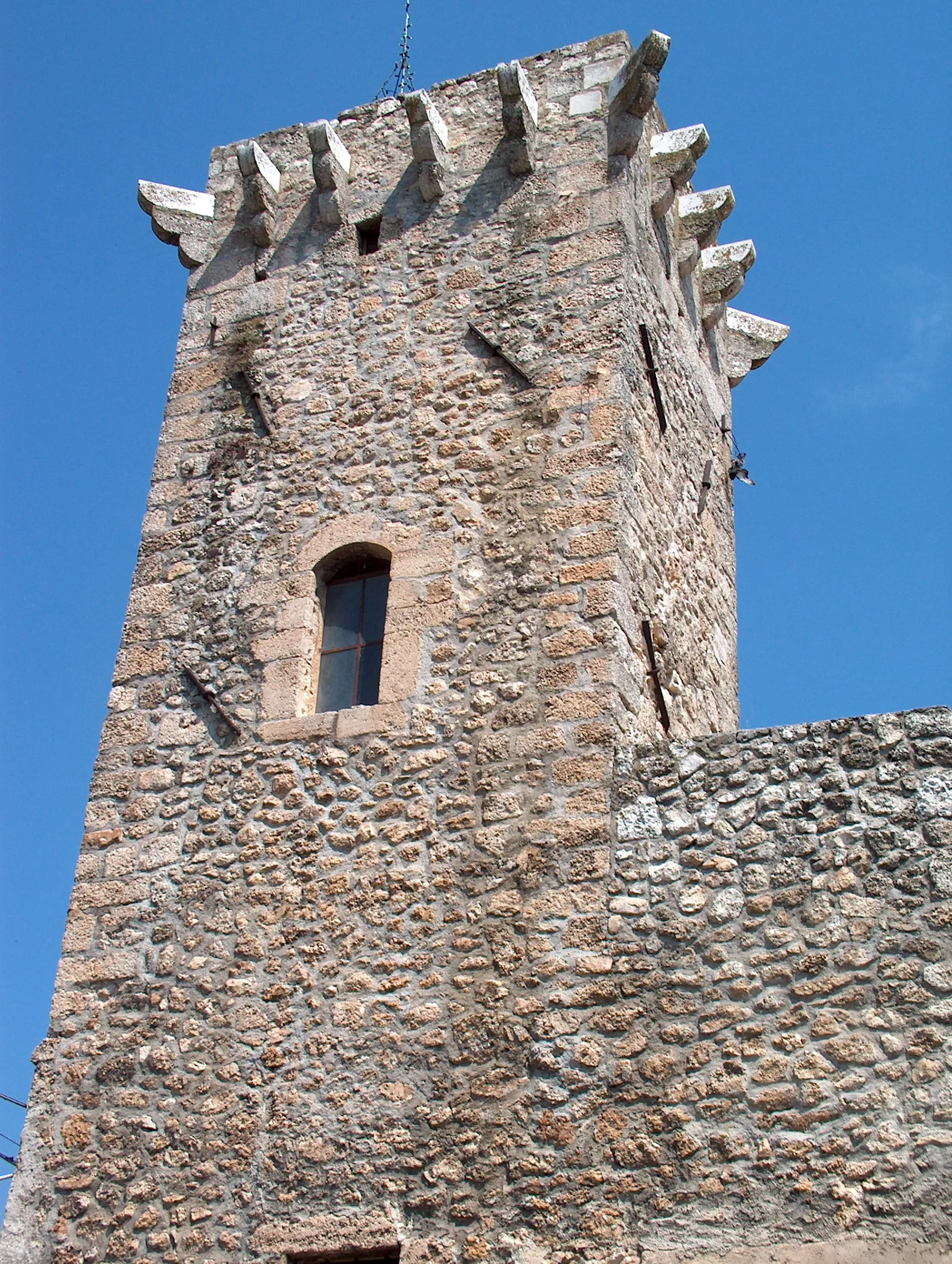 Photo showing: La torre di Civitaretenga prima del sisma del 6 aprile 2009