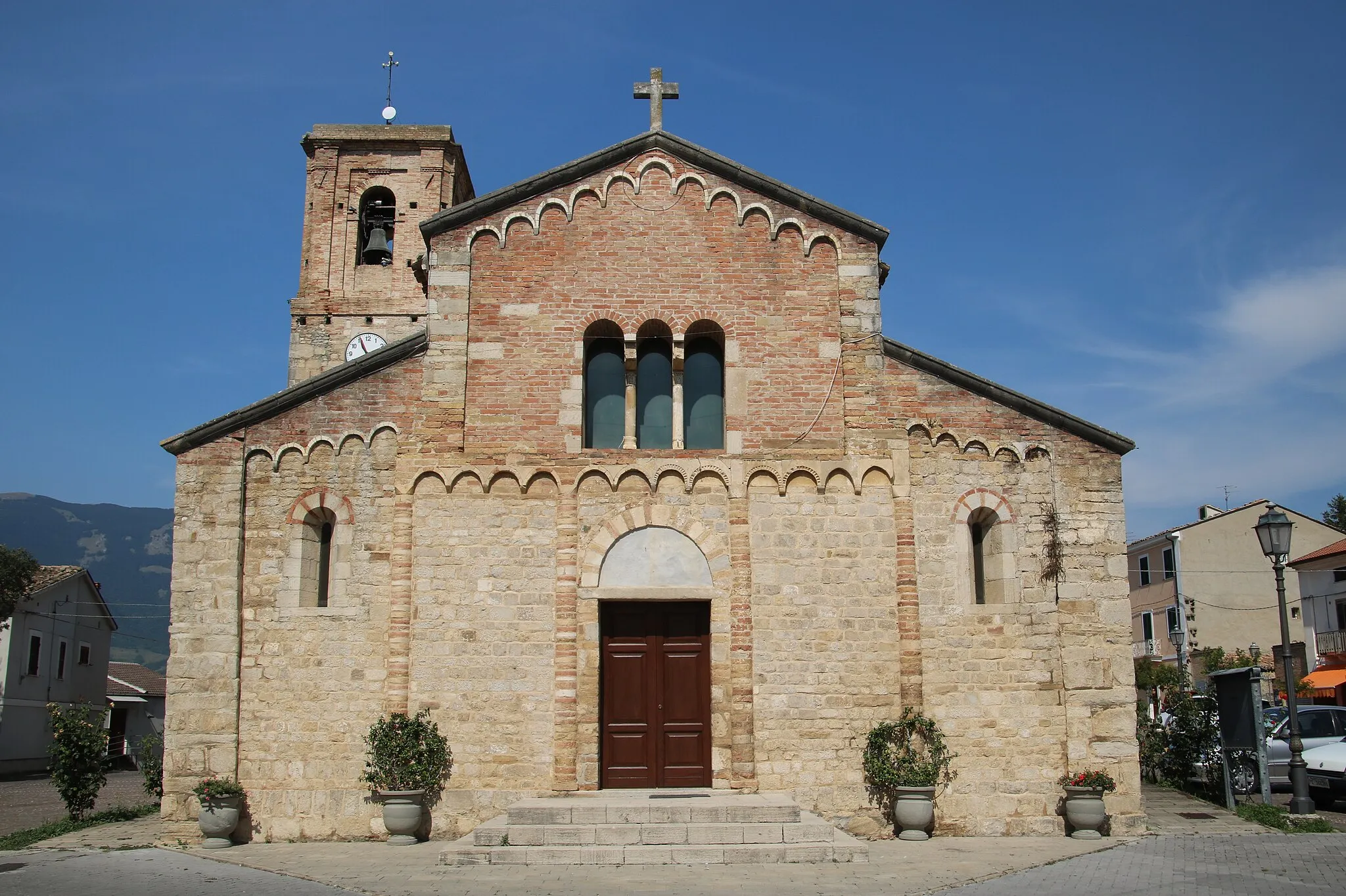 Photo showing: Civitaquana, chiesa di Santa Maria delle Grazie