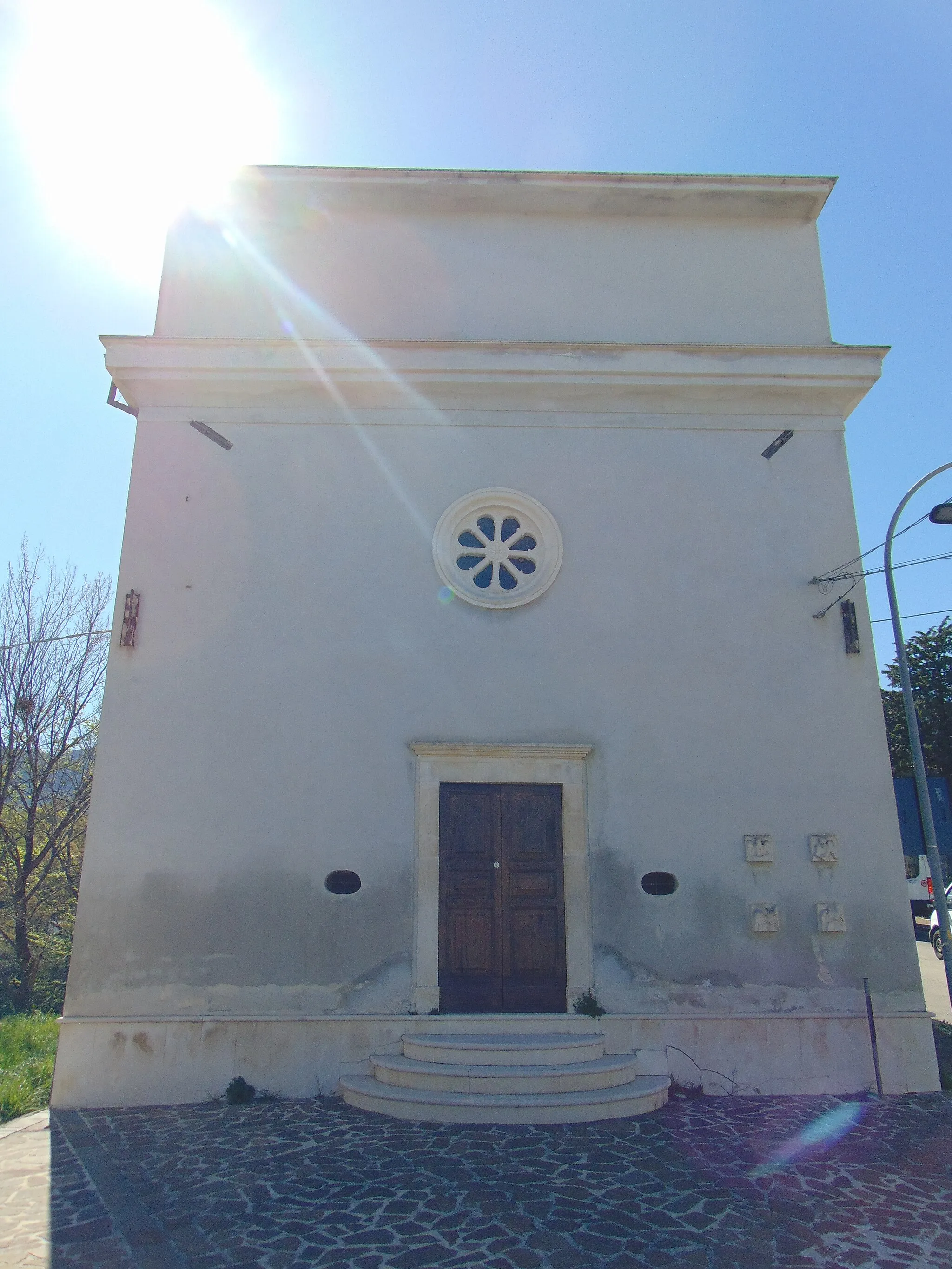 Photo showing: Chiesa della Madonna delle Grazie - Castiglione a Casauria