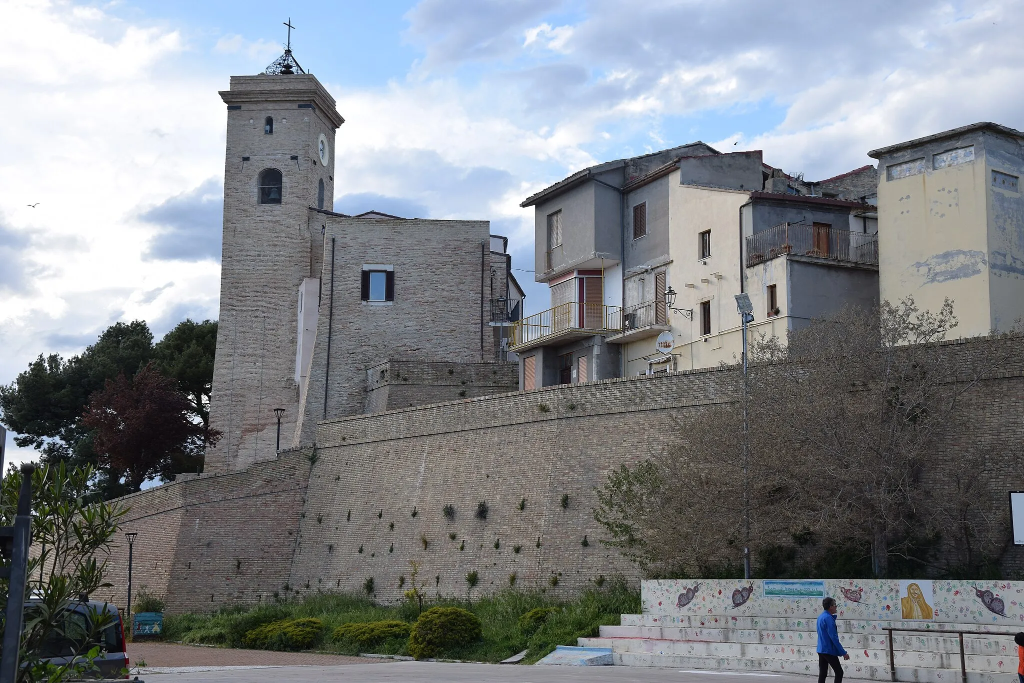 Photo showing: La chiesa di San Michele Arcangelo a Montesilvano Colle