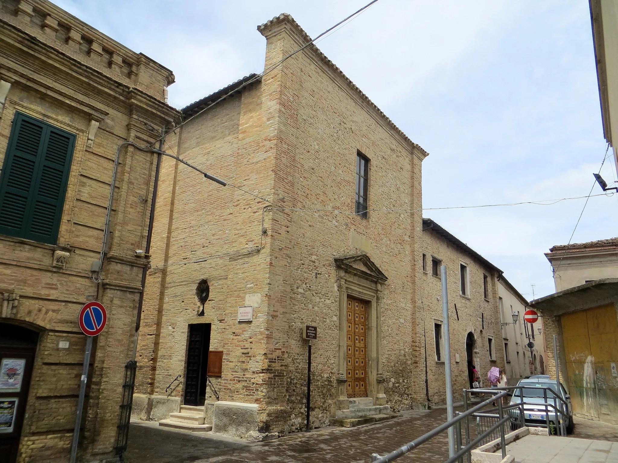 Photo showing: Chiesa di Santa Chiara ad Atri