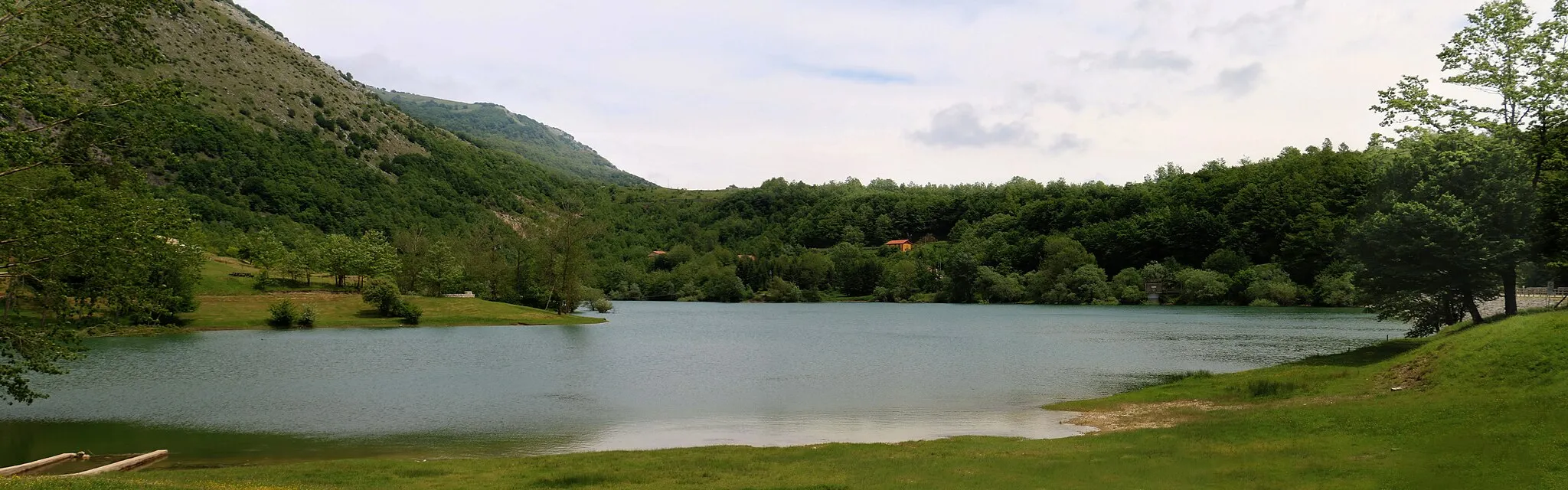 Photo showing: Lago Selva, Fontana Cicchetta, Frosinone, Lazio, Italy