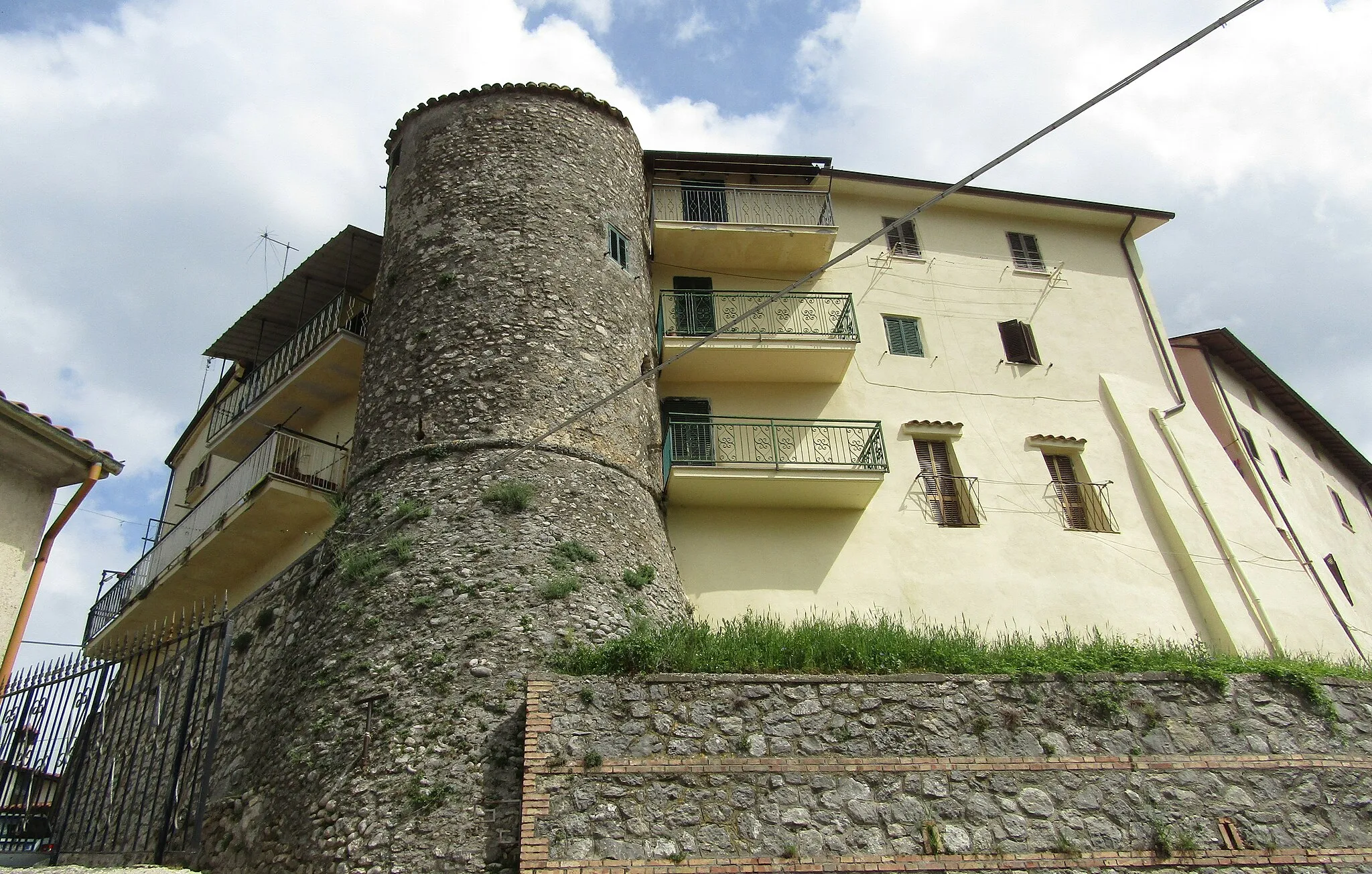 Photo showing: Rocca di Capoterra