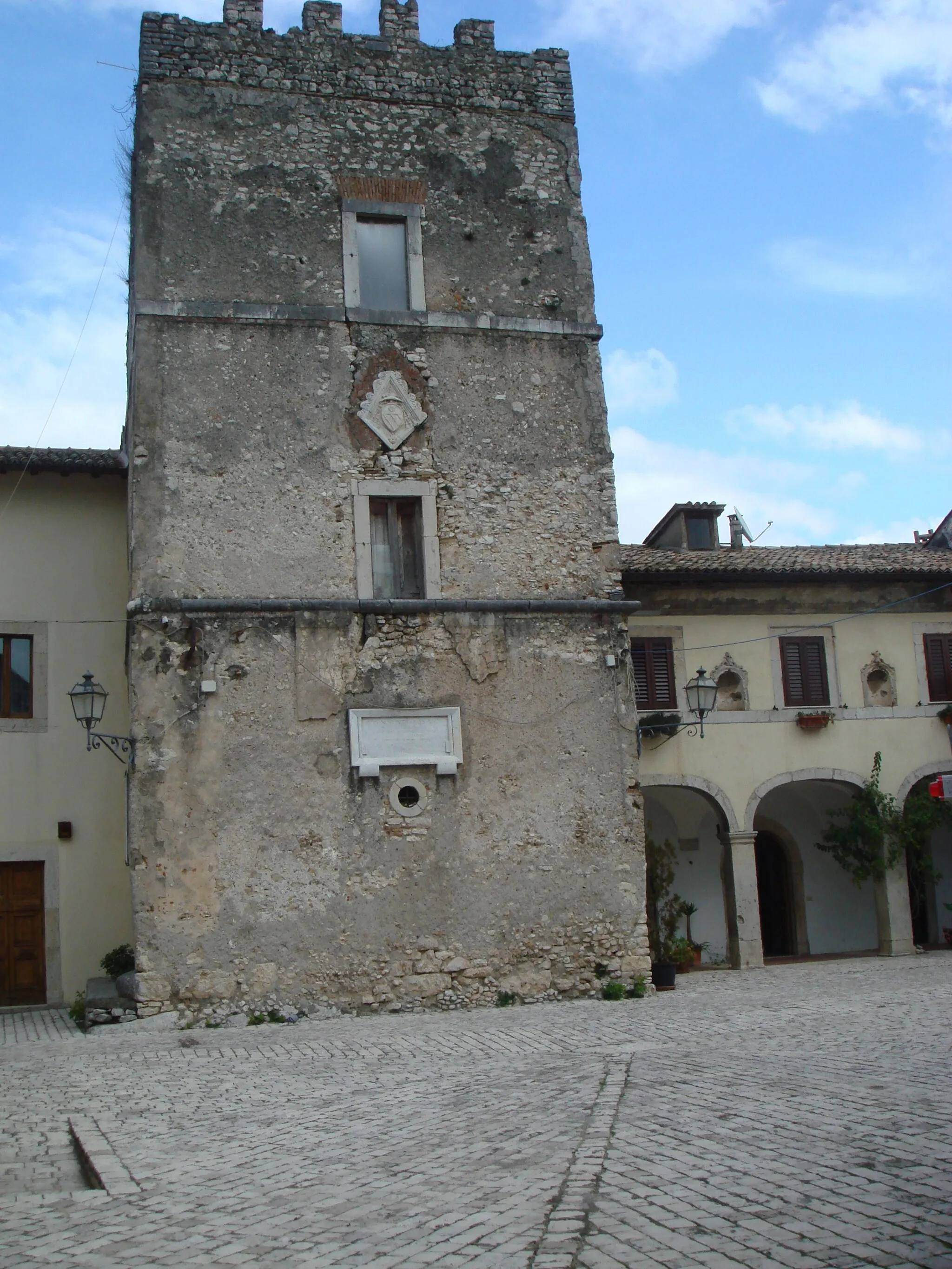 Photo showing: Picture of Castello Orsini, located in Licenza, province of Rome