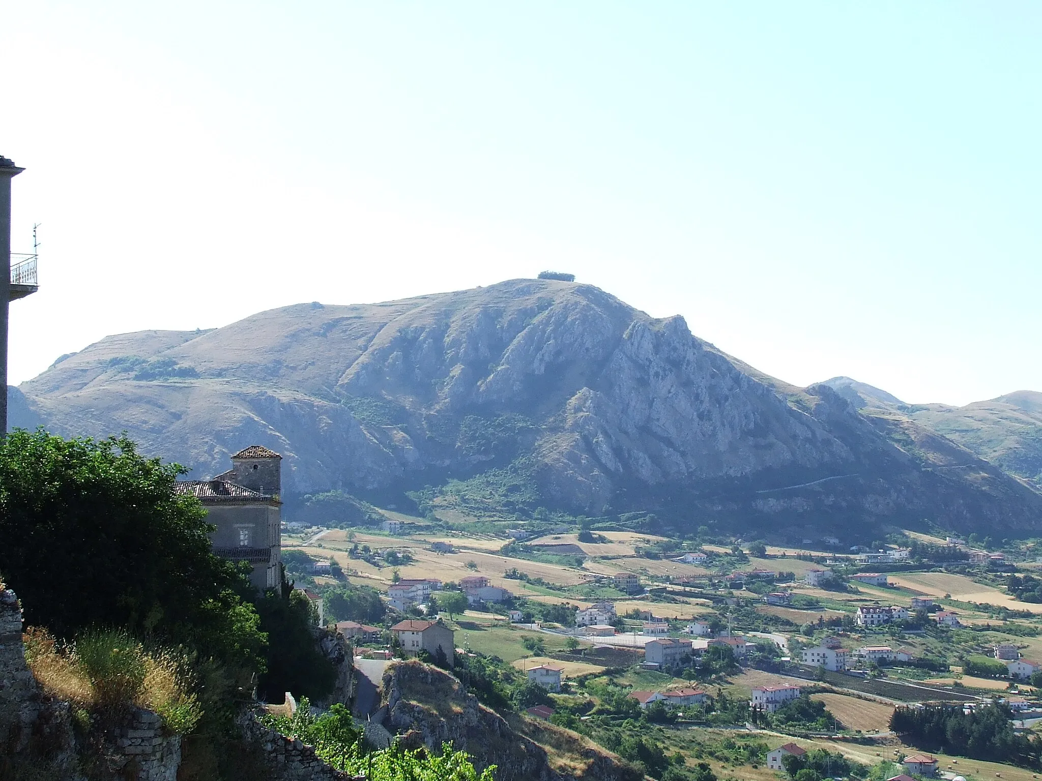 Photo showing: Monte Capo la Serra visto da Caggiano