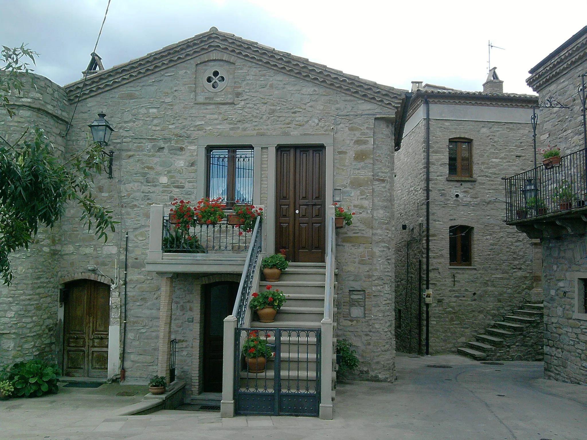 Photo showing: Ein Haus in Guardia Perticara
