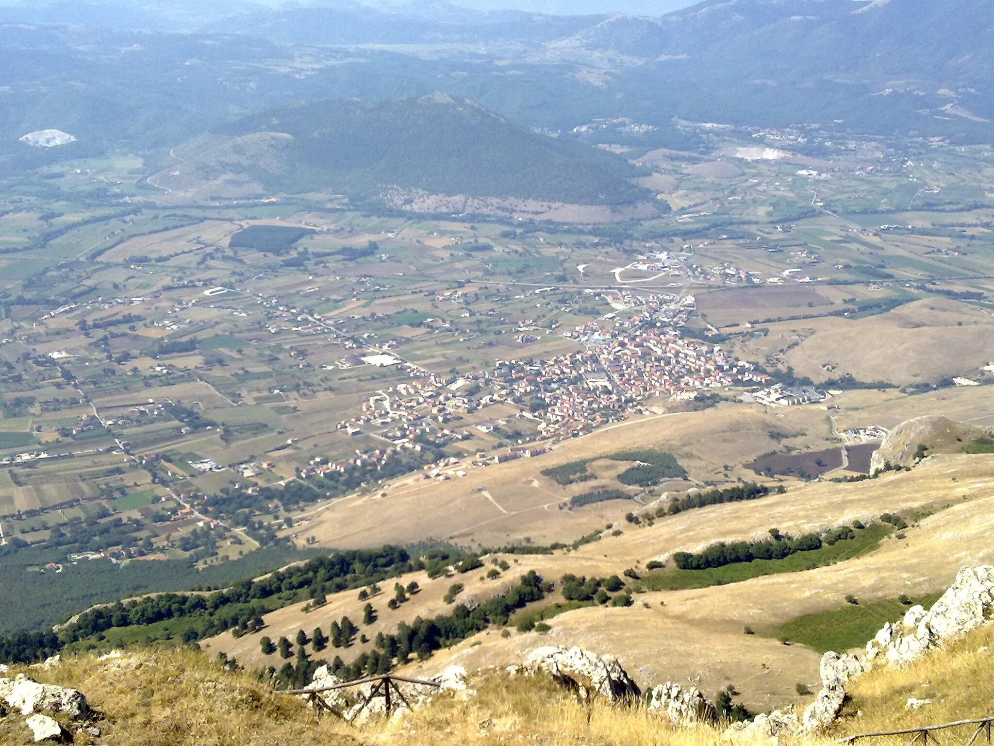Photo showing: View of Villa d'Agri, fraction of Marsicovetere.