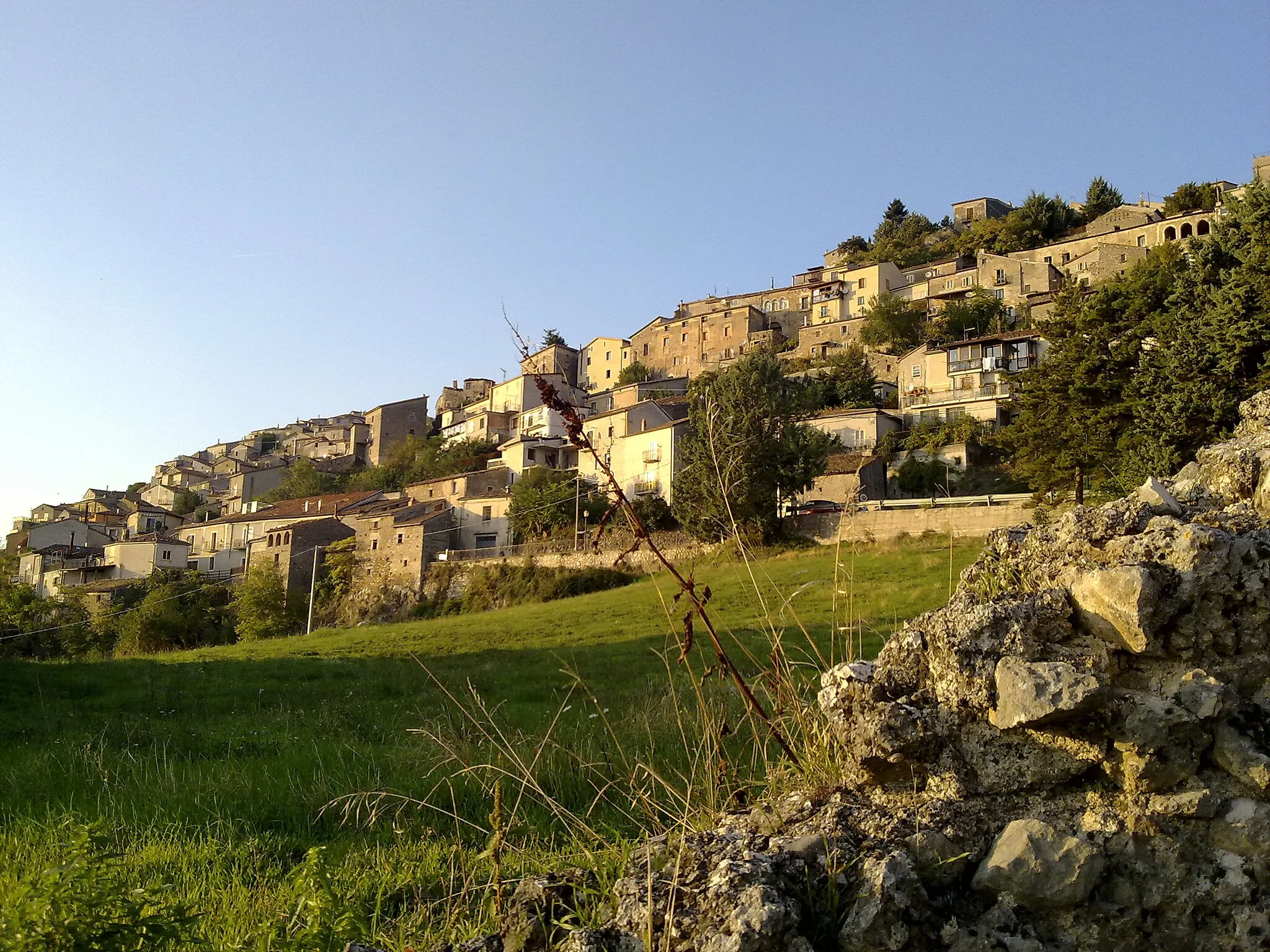 Photo showing: A view of Marsicovetere.