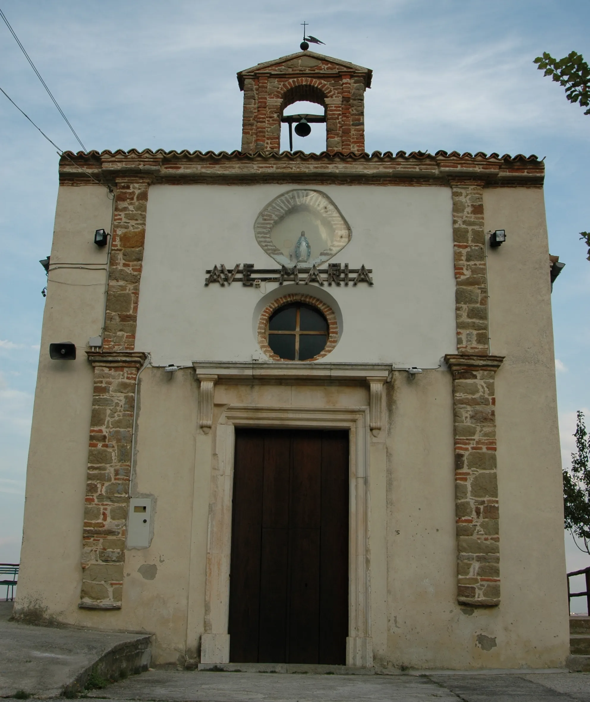 Photo showing: Facciata della Chiesa di San Rocco (Trivigno, PZ)