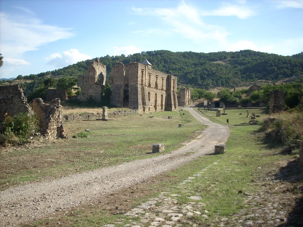 Photo showing: Vista di Campomaggiore Vecchia, Basilicata