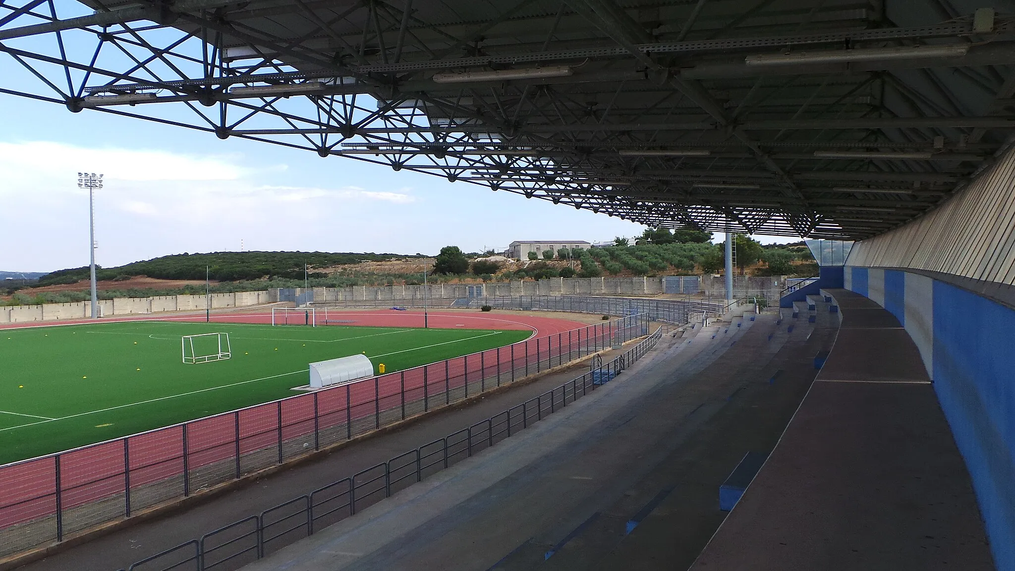 Photo showing: Interno dello stadio comunale "Madonna delle Grazie" di Laterza