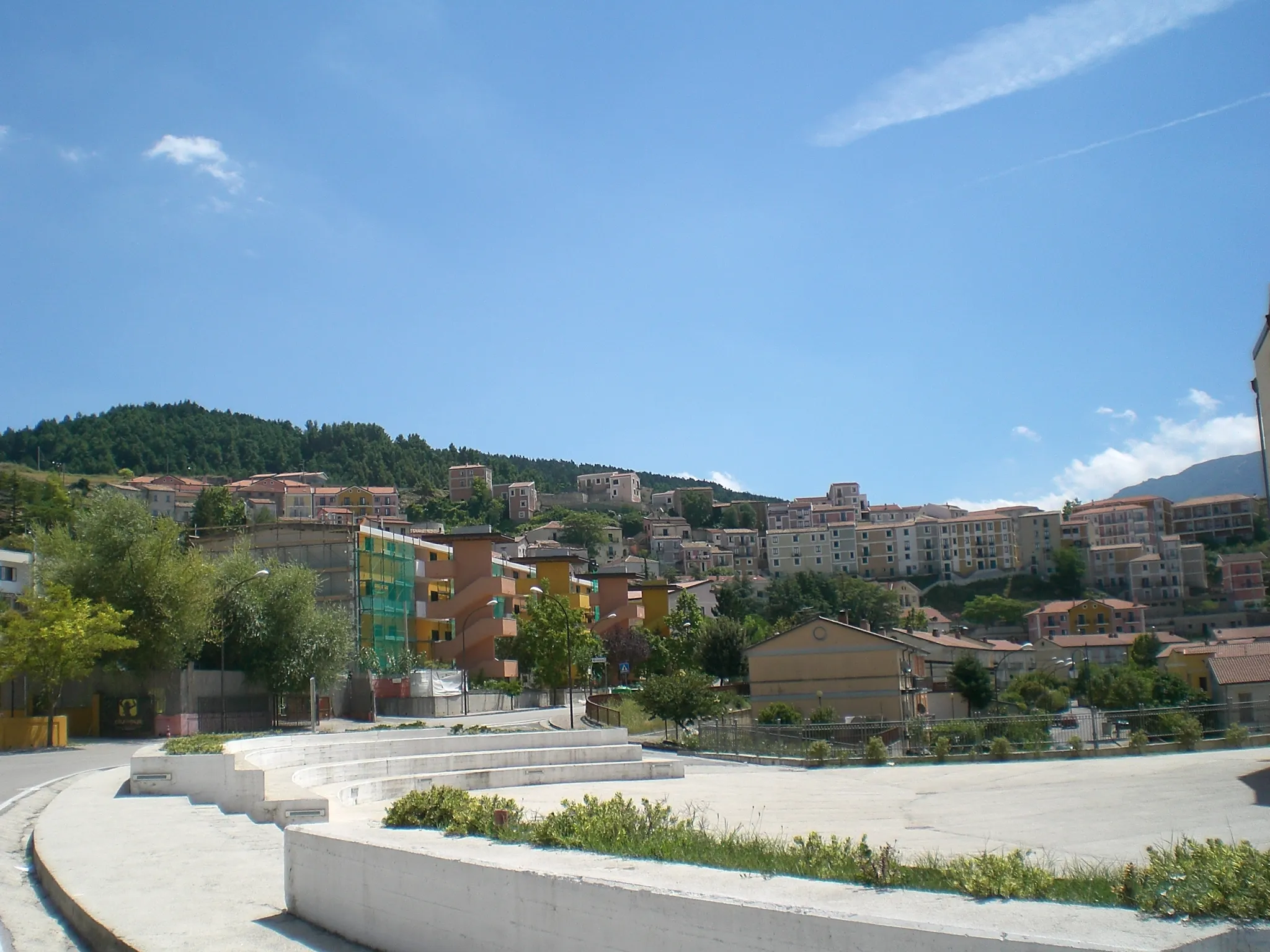 Photo showing: View of Castelnuovo di Conza.