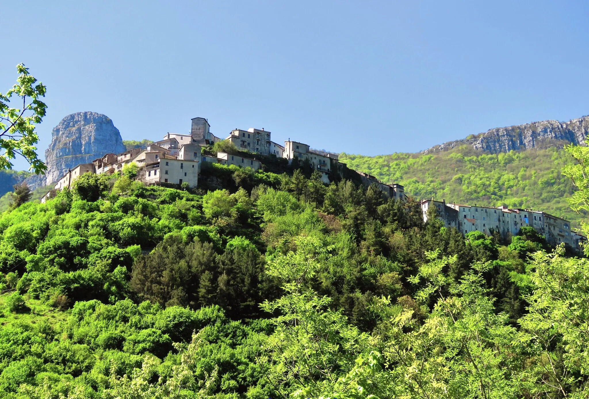 Photo showing: Panorama di Petina