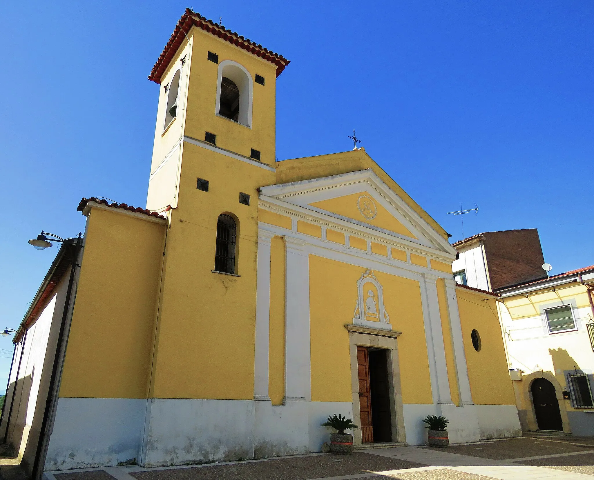 Photo showing: Santa Maria delle Grazie church. Pertosa