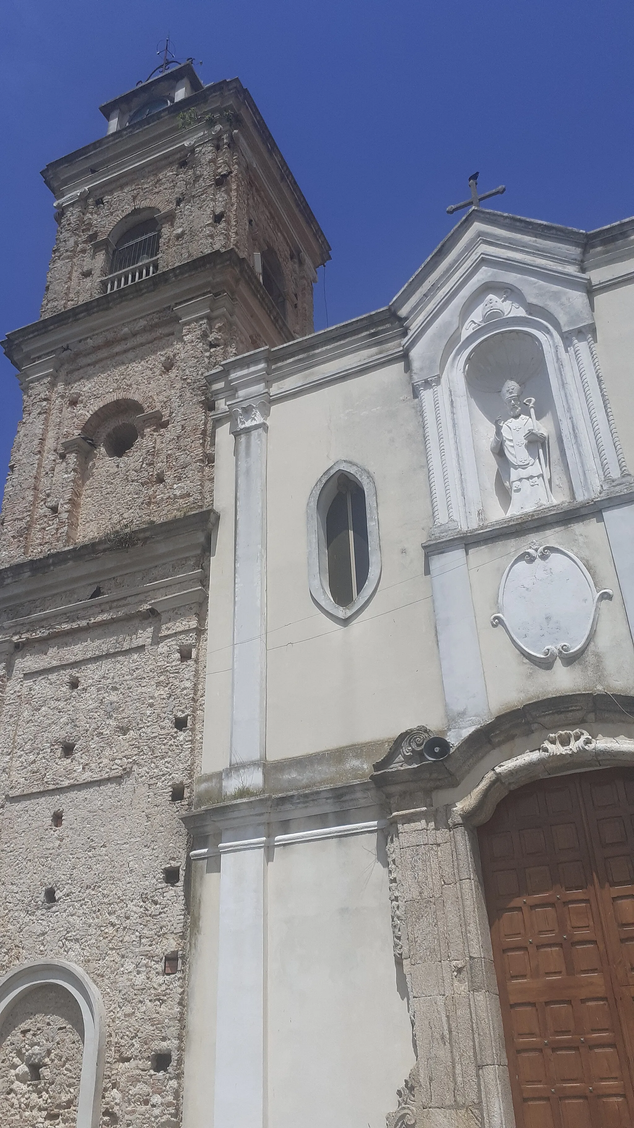 Photo showing: Chiesa dei Santi Michele e Nicola a Maierato