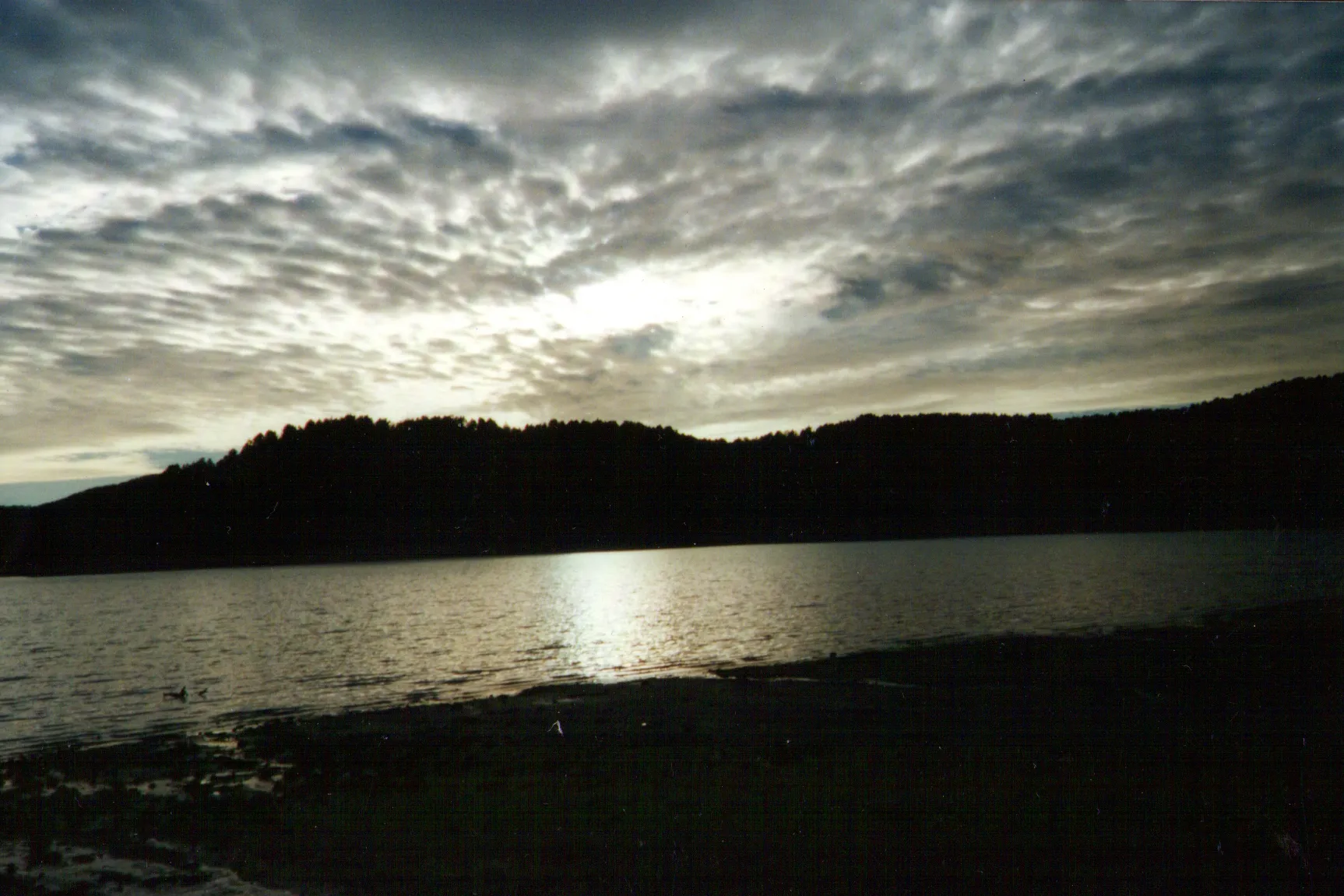 Photo showing: Lago Arvo al tramonto