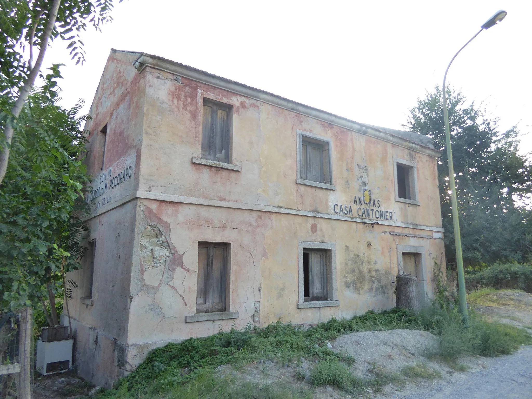 Photo showing: Casa cantoniera in località Bordingiano (Stilo - RC) 2015