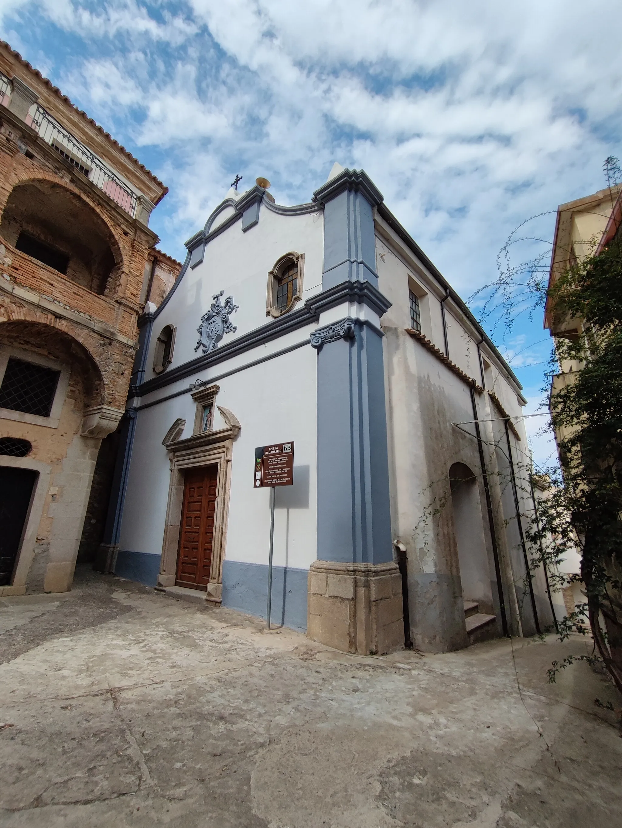 Photo showing: Chiesa del Rosario di Santa Caterina dello Jonio (12 agosto 2022)