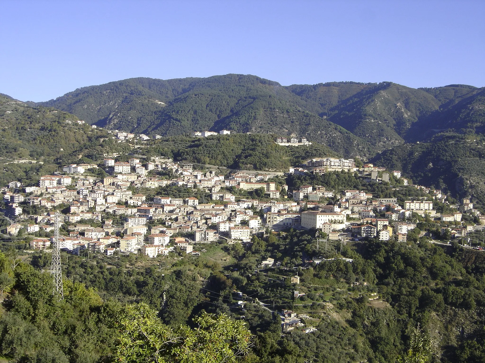 Photo showing: Panorama del comune di Taverna (CZ)