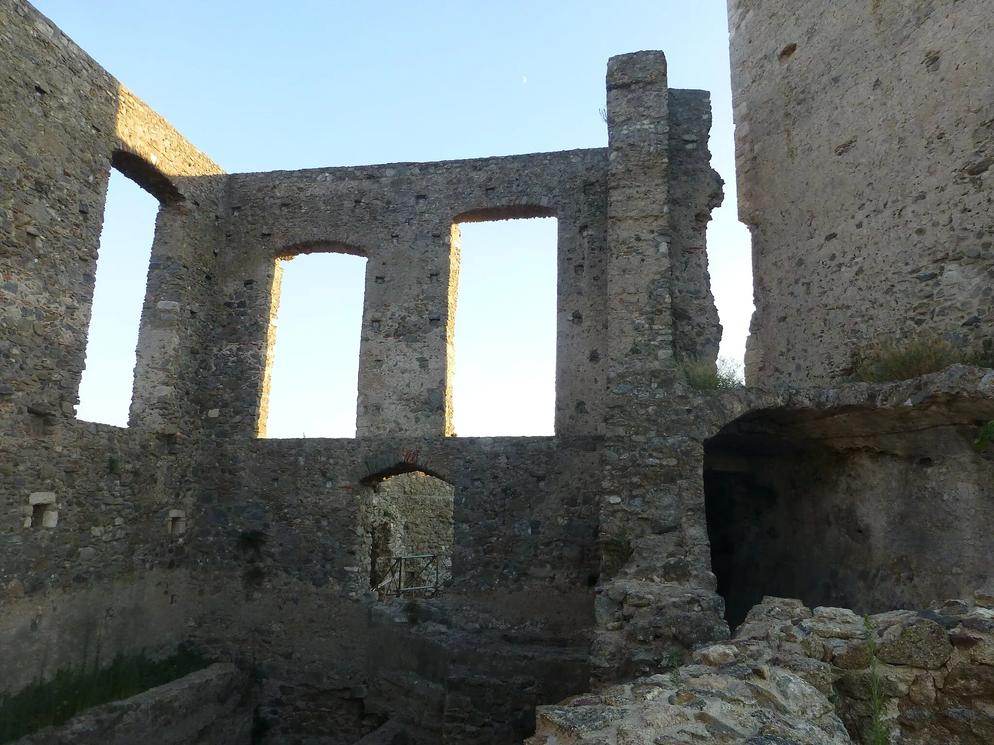 Photo showing: Norman Castle of Squillace