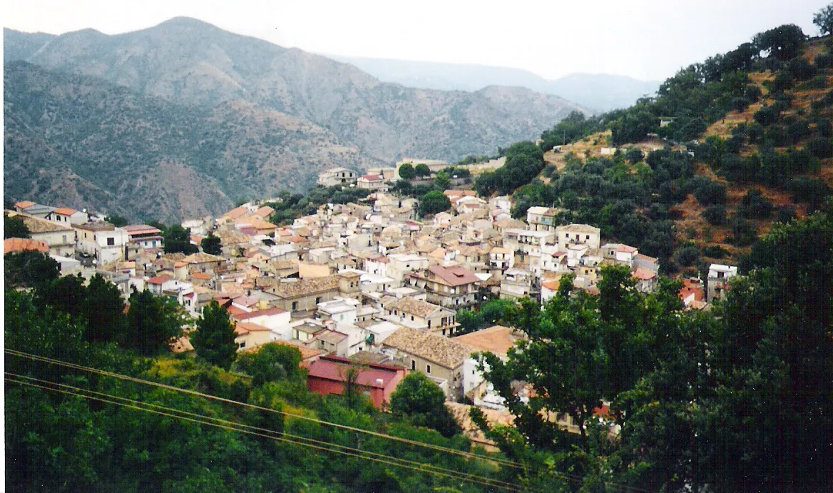 Photo showing: Pazzano dall'alto