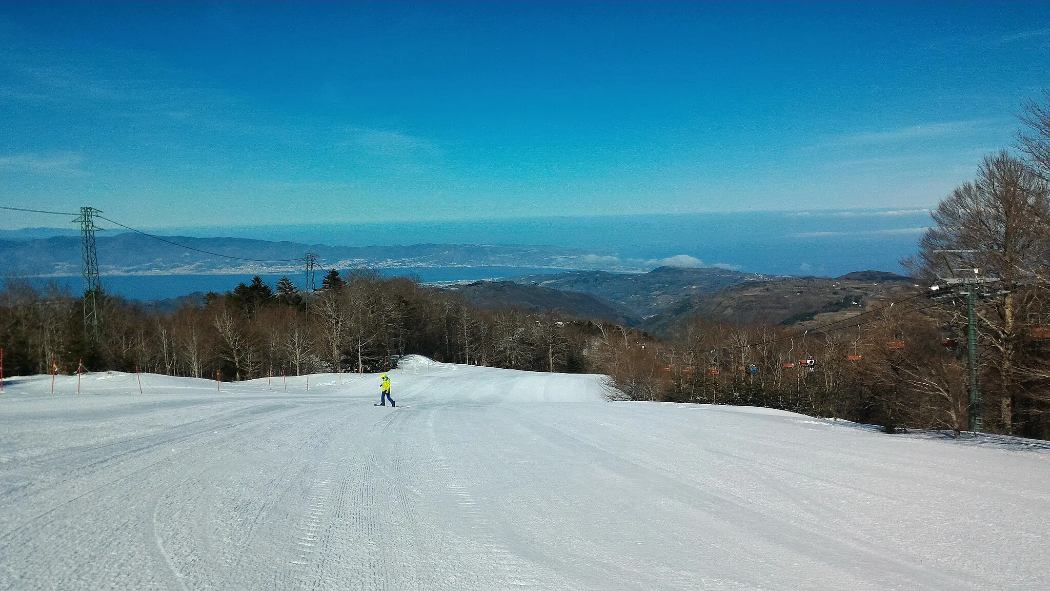 Photo showing: Pista Azzurra di Gambarie con vista sullo Stretto di Messina