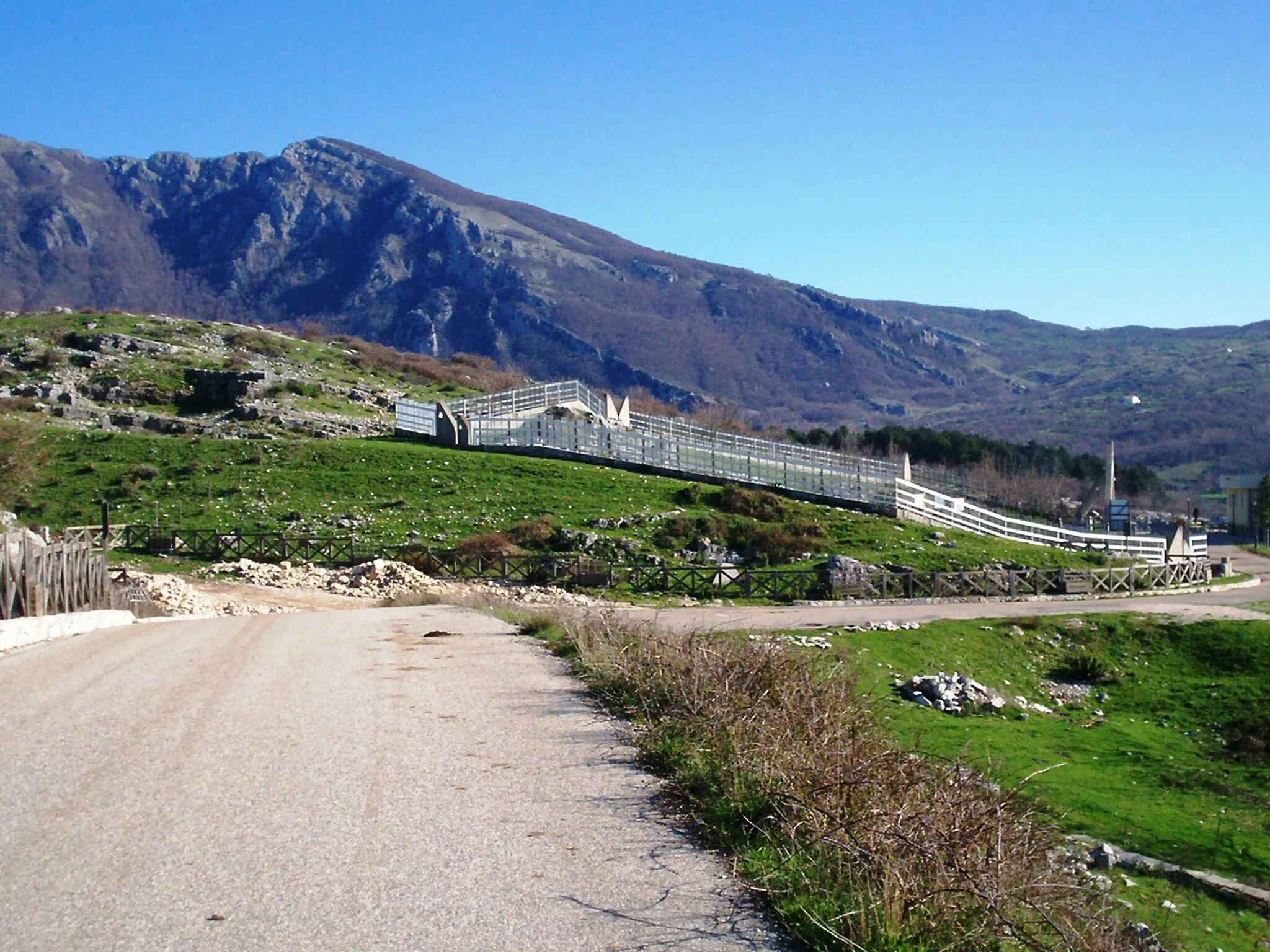 Photo showing: Il parco geopaleontologico di Pietraroja (Bn)