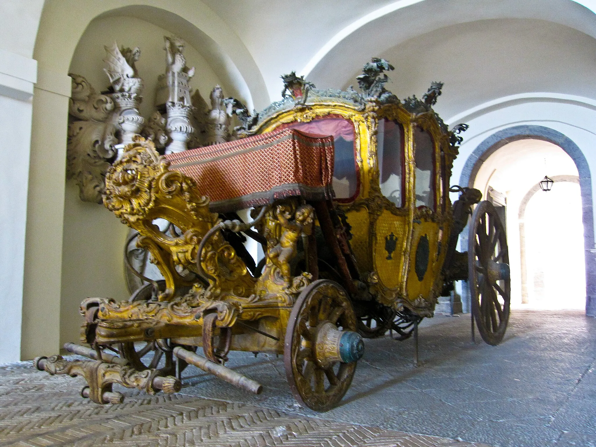 Photo showing: Una carrozza reale (Museo di San Martino - Napoli)