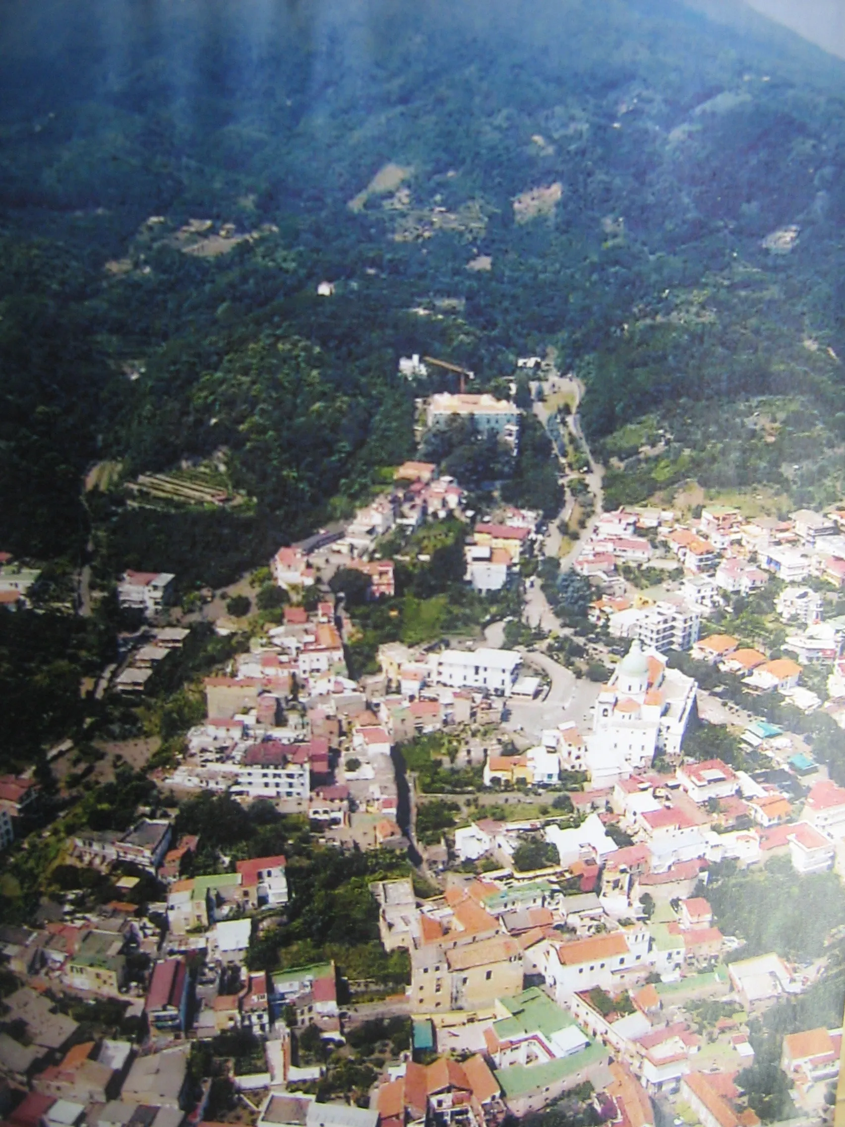 Photo showing: Veduta aerea di Ottaviano (NA)