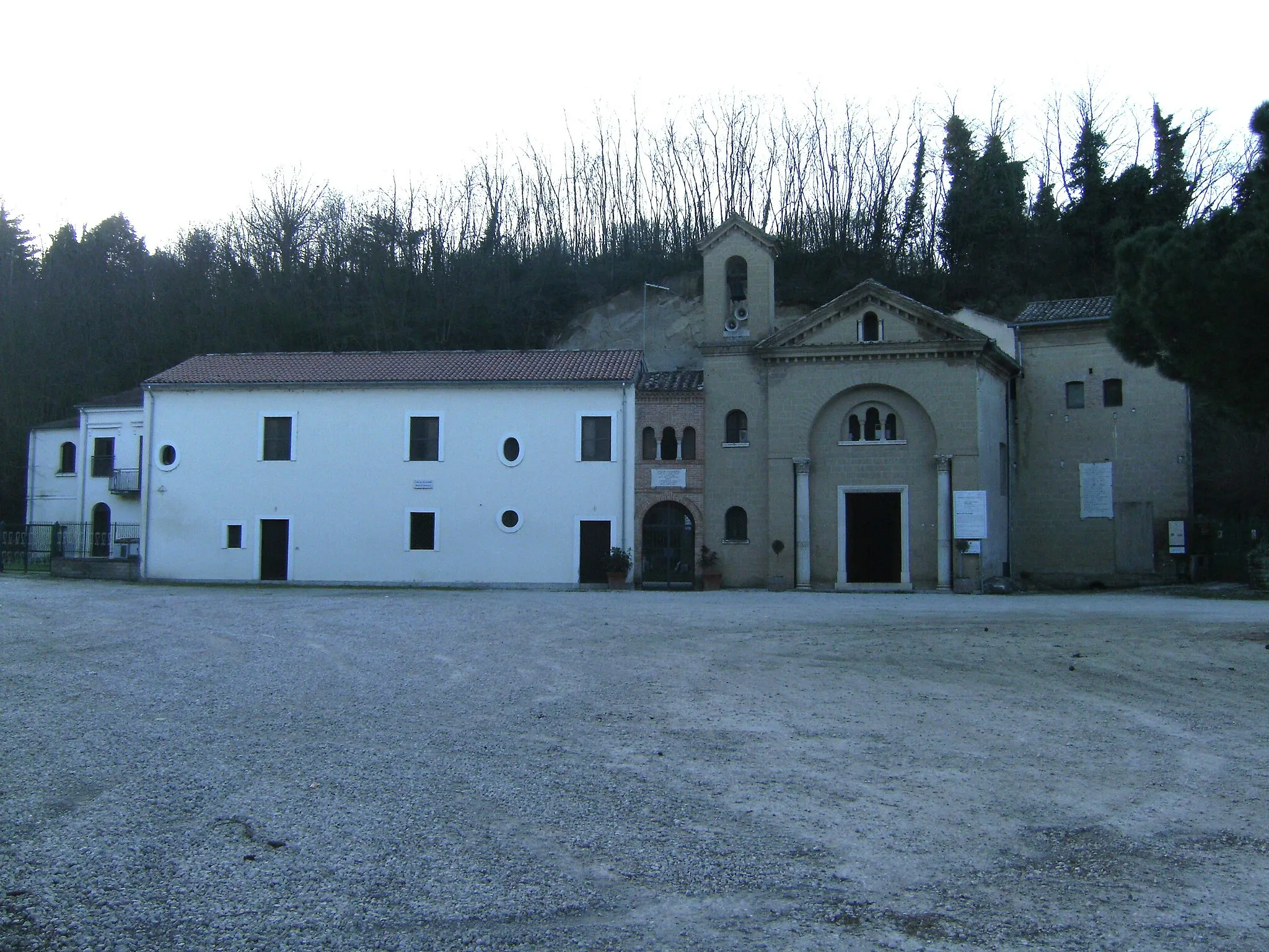 Photo showing: Basilica Annunziata di Prata Principato Ultra (AV)