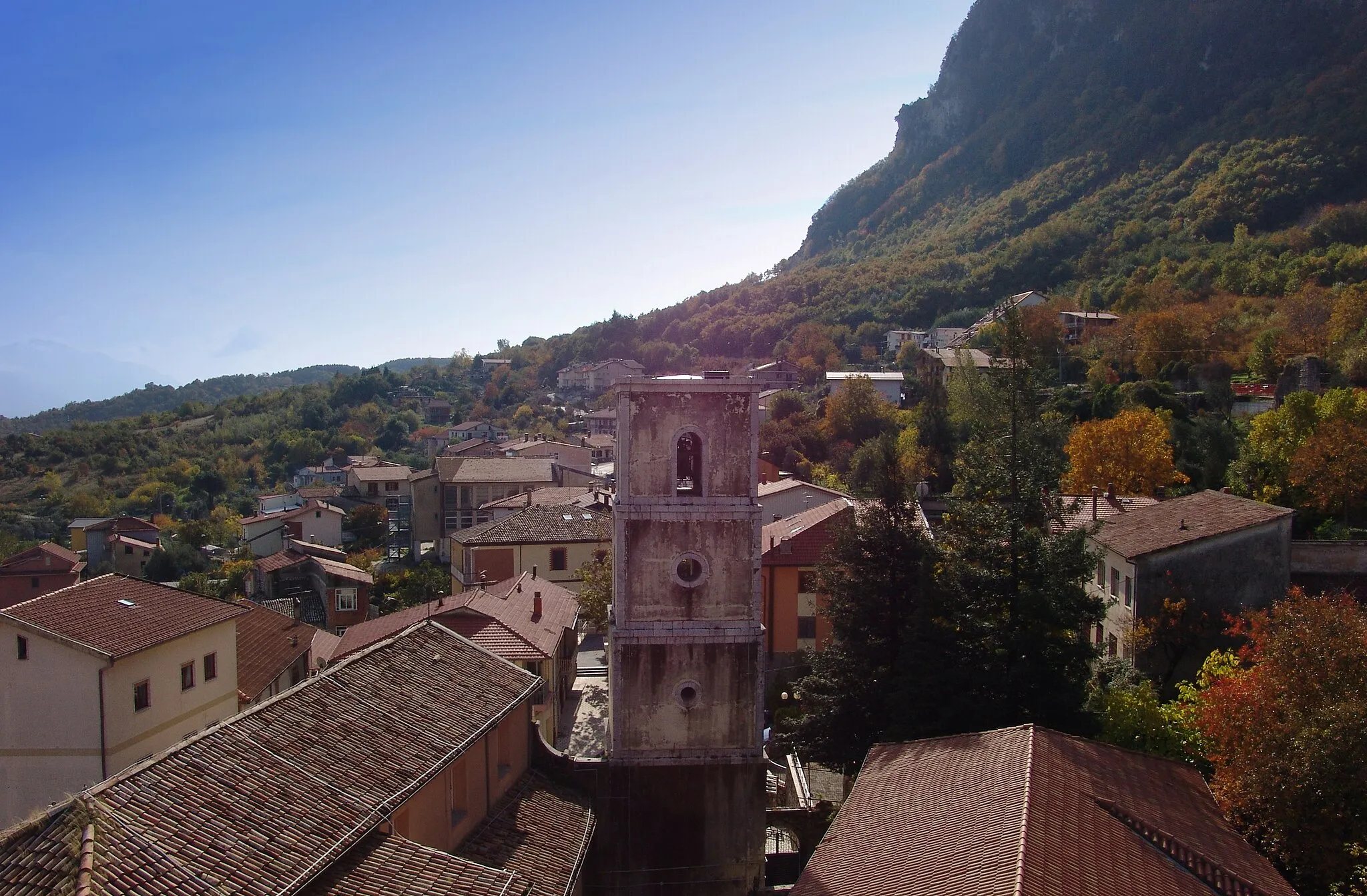 Photo showing: Sant'Angelo a Scala, landscape