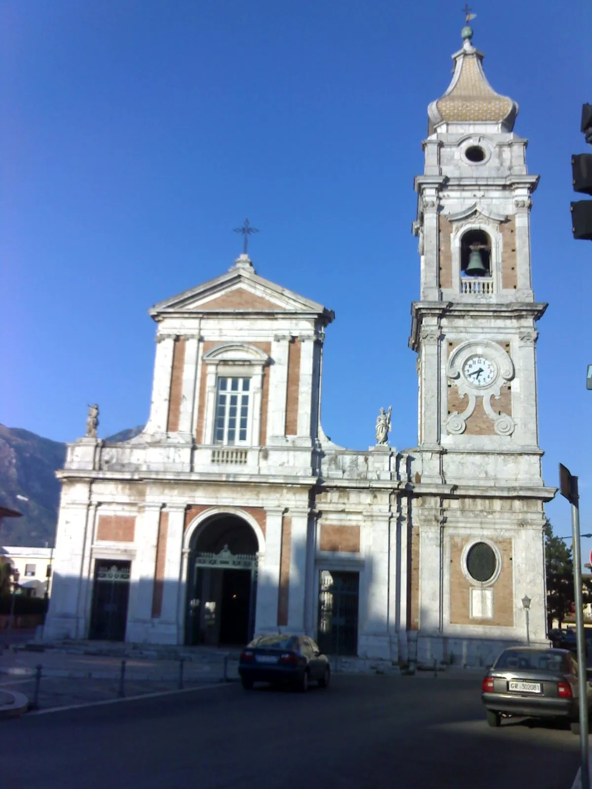 Photo showing: Church of SS. Annunziata at Airola (Benevento), Italy
