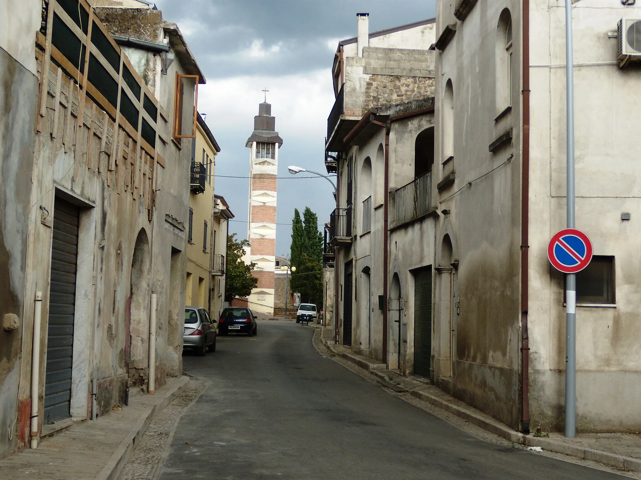 Photo showing: Scorcio di Puglianello con sullo sfondo il campanile della Chiesa parrocchiale.