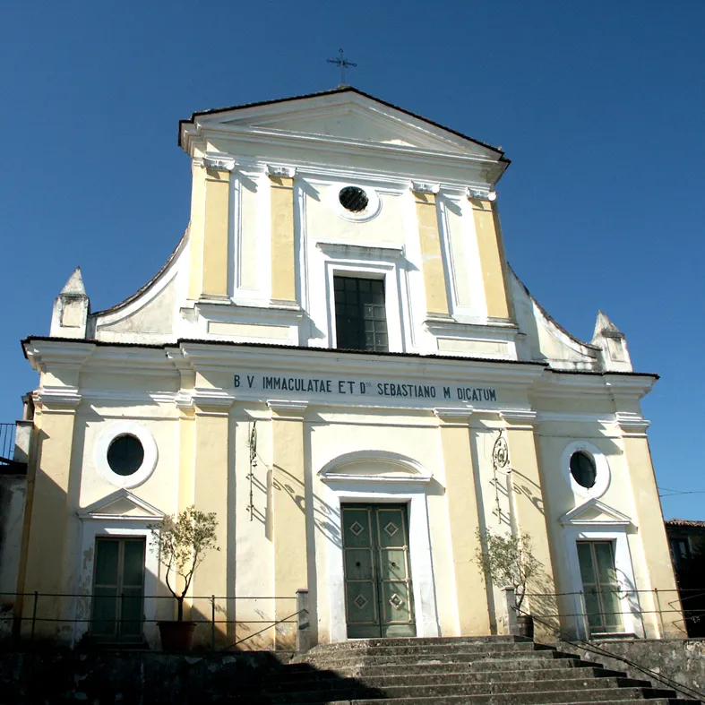 Photo showing: Alvignano: la chiesa arcipretale di San Sebastiano Martire.