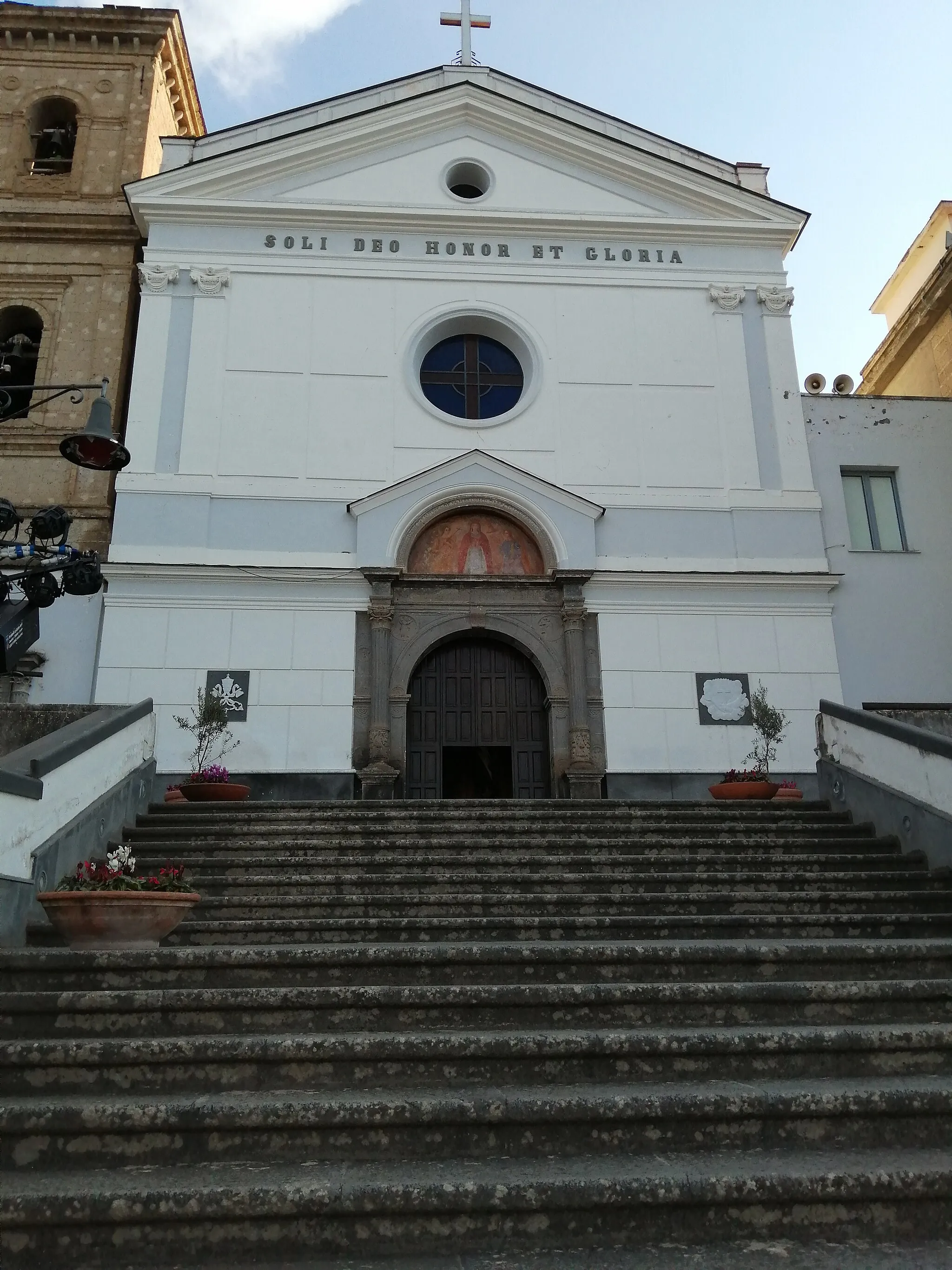 Photo showing: Veduta del santuario di Santa Maria a Parete, Liveri