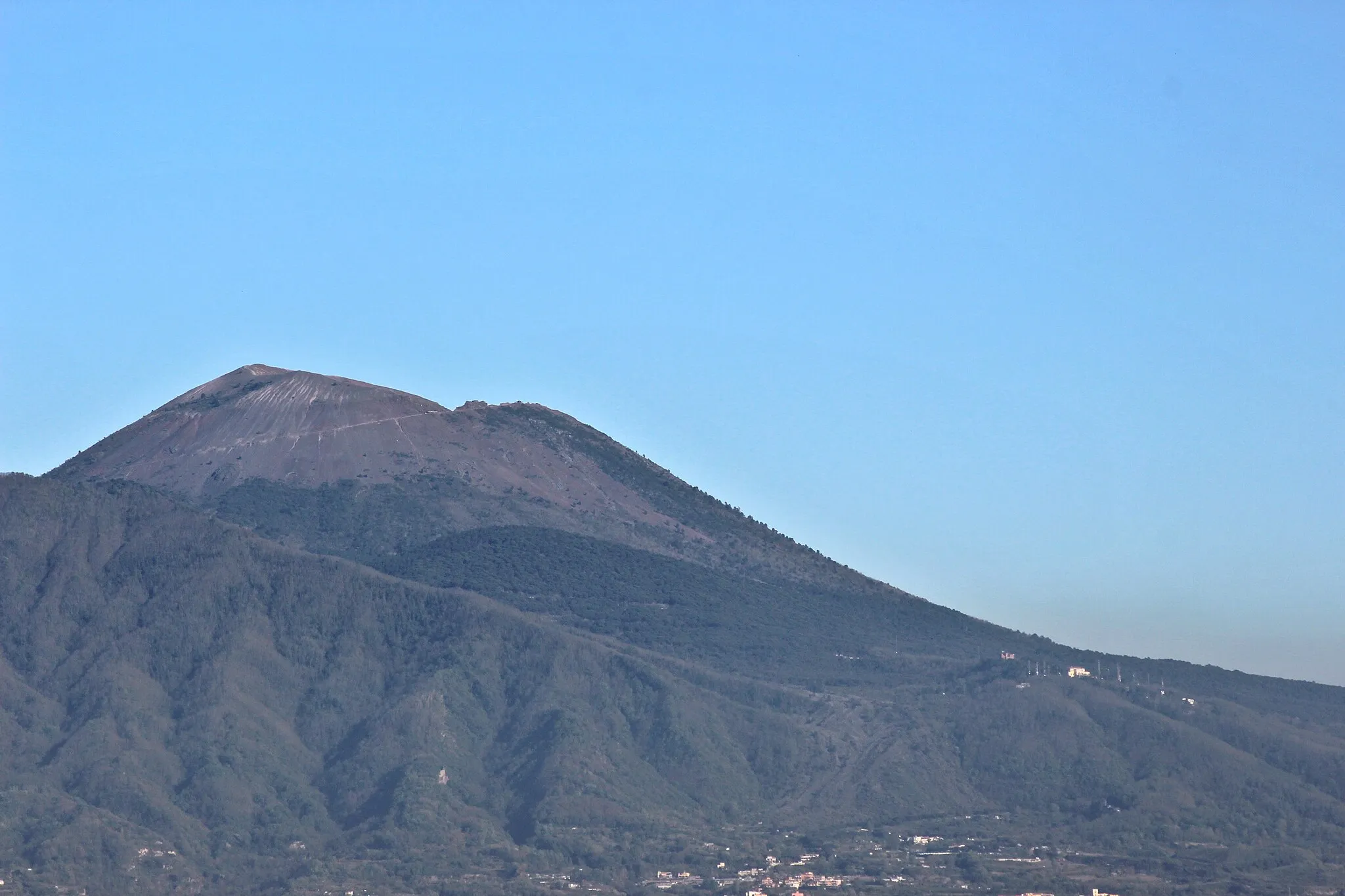 Photo showing: Una veduta del Vesuvio da Nord